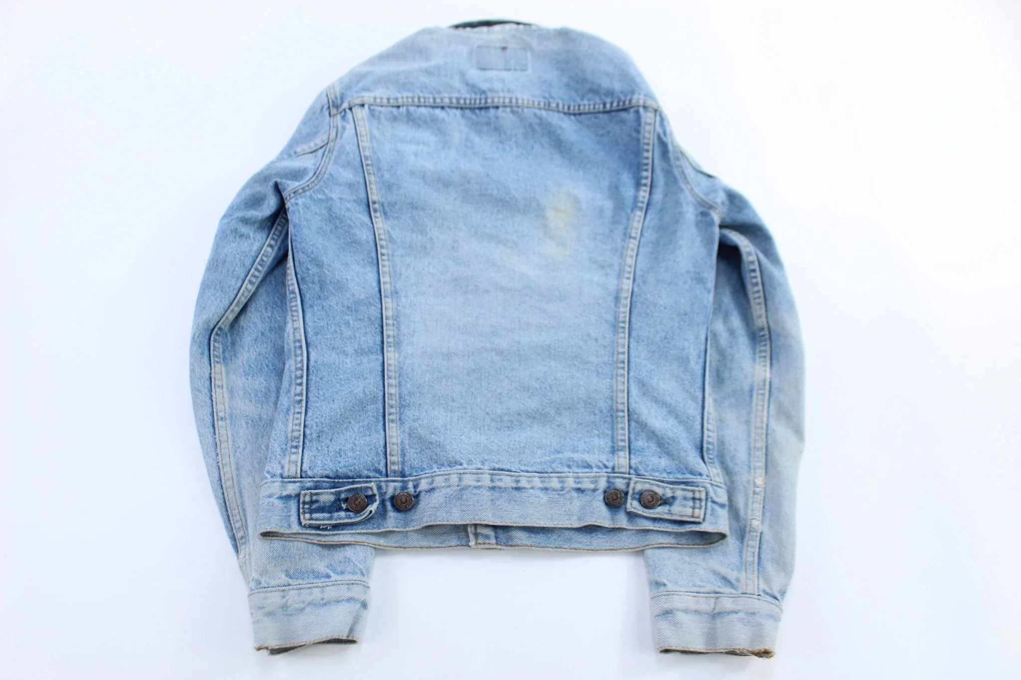 Vintage Levi's Light Wash Denim Jacket - Image 2