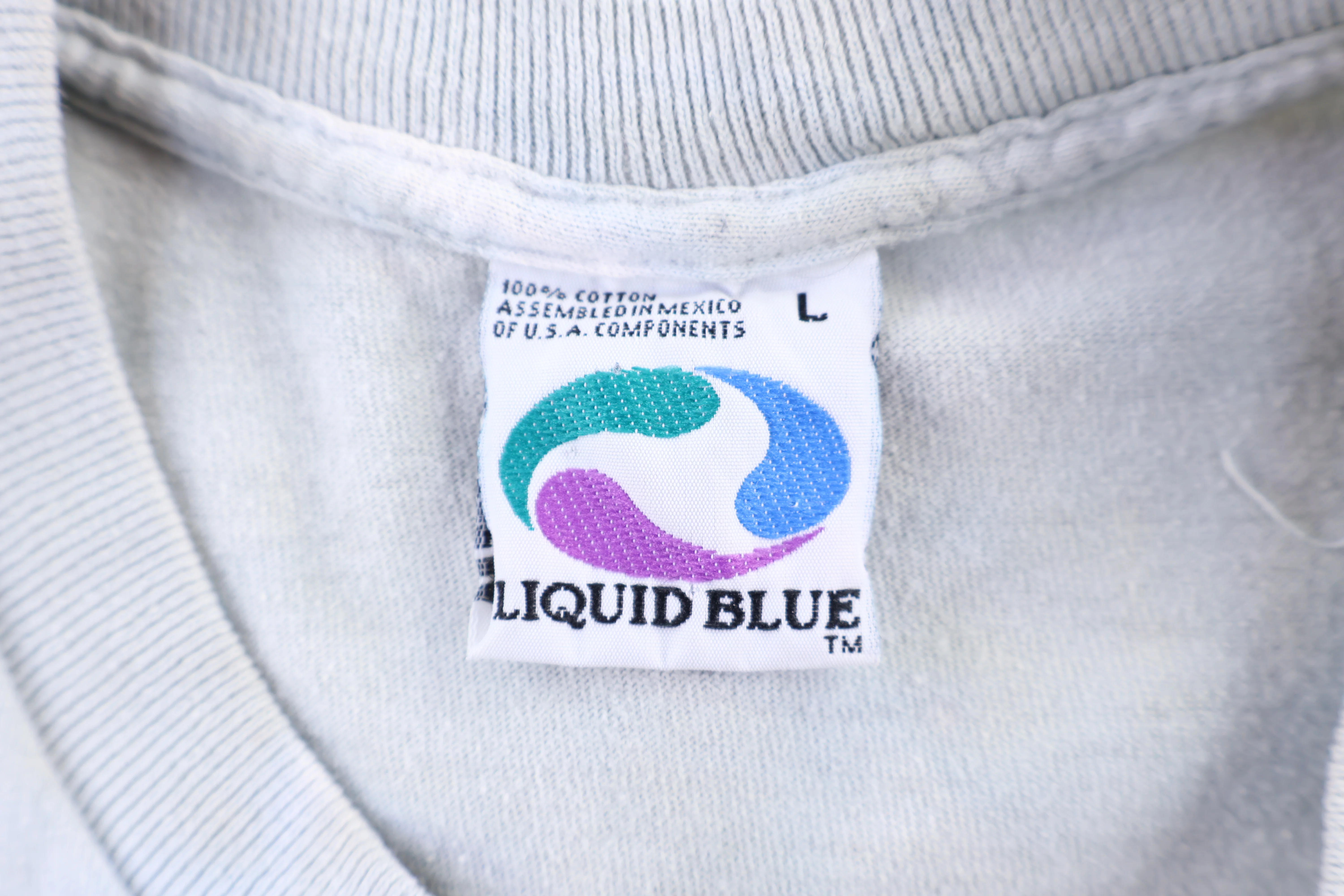Vintage Liquid Blue New England Patriots T-shirt - Image 3
