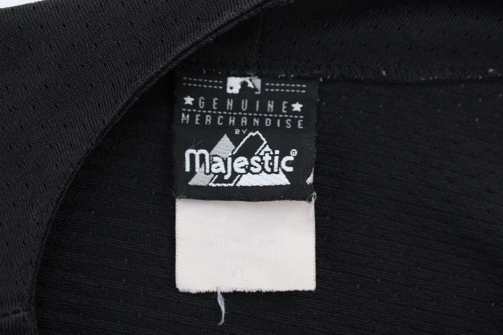 Vintage Majestic Cincinnati Reds Baseball Jersey - Image 4