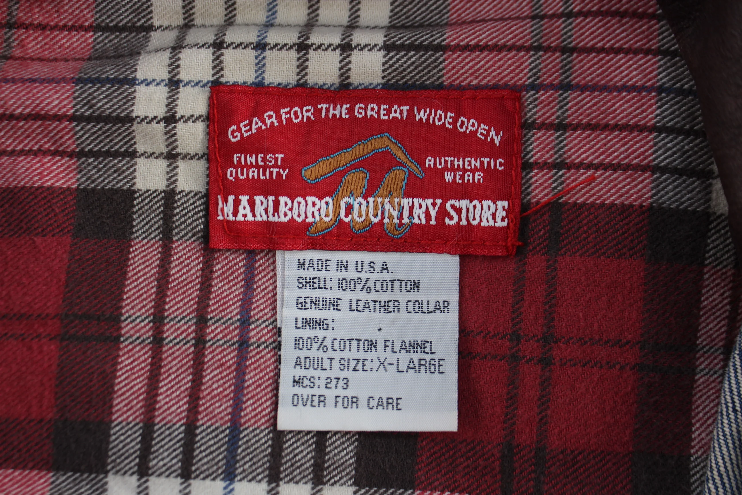 Vintage Marlboro Country Store Denim Trucker Jacket - Image 3