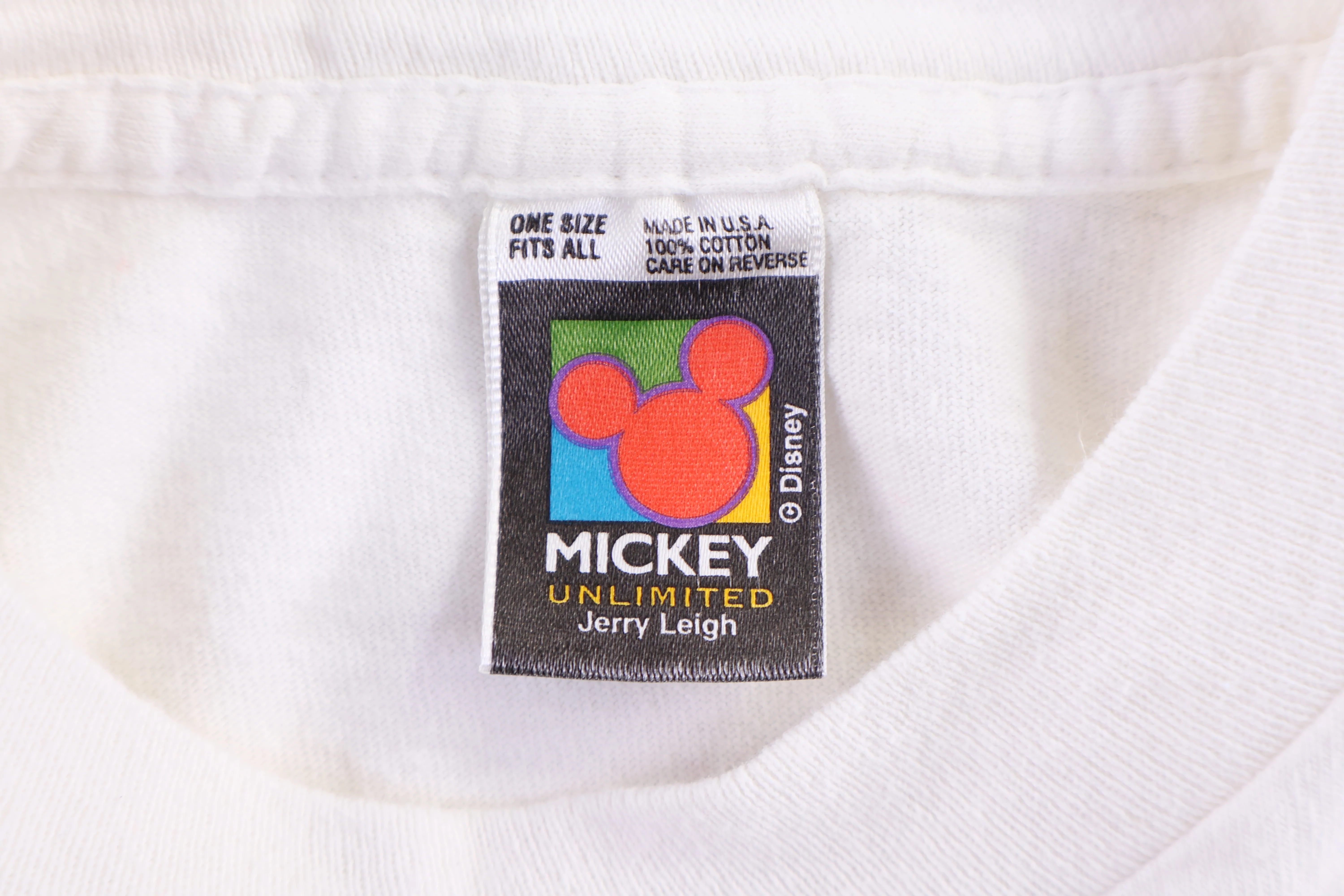 Vintage Mickey Mouse Graphic T-shirt - Image 3