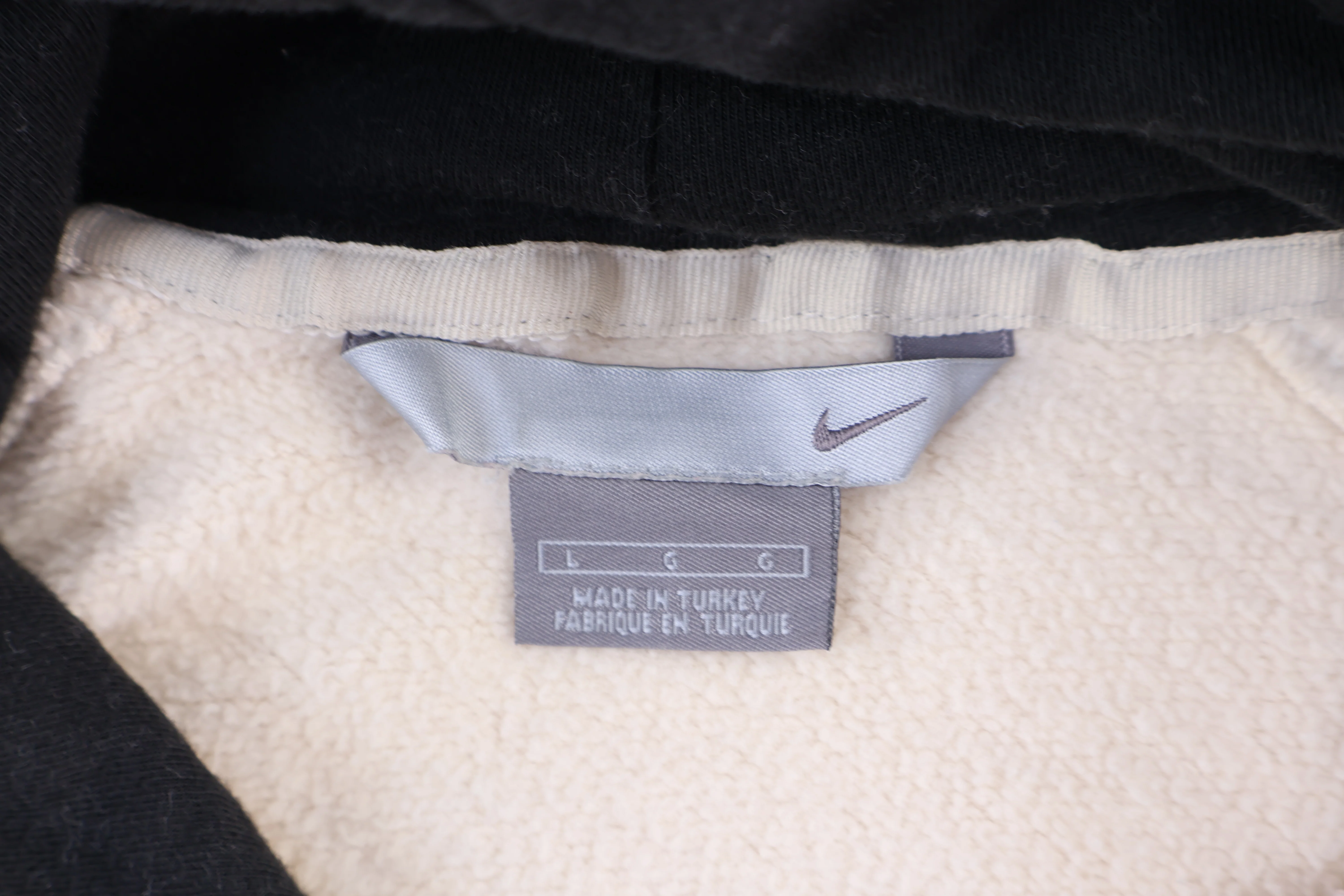Vintage Nike Embroidered Logo Cream Pullover Hoodie - Image 5