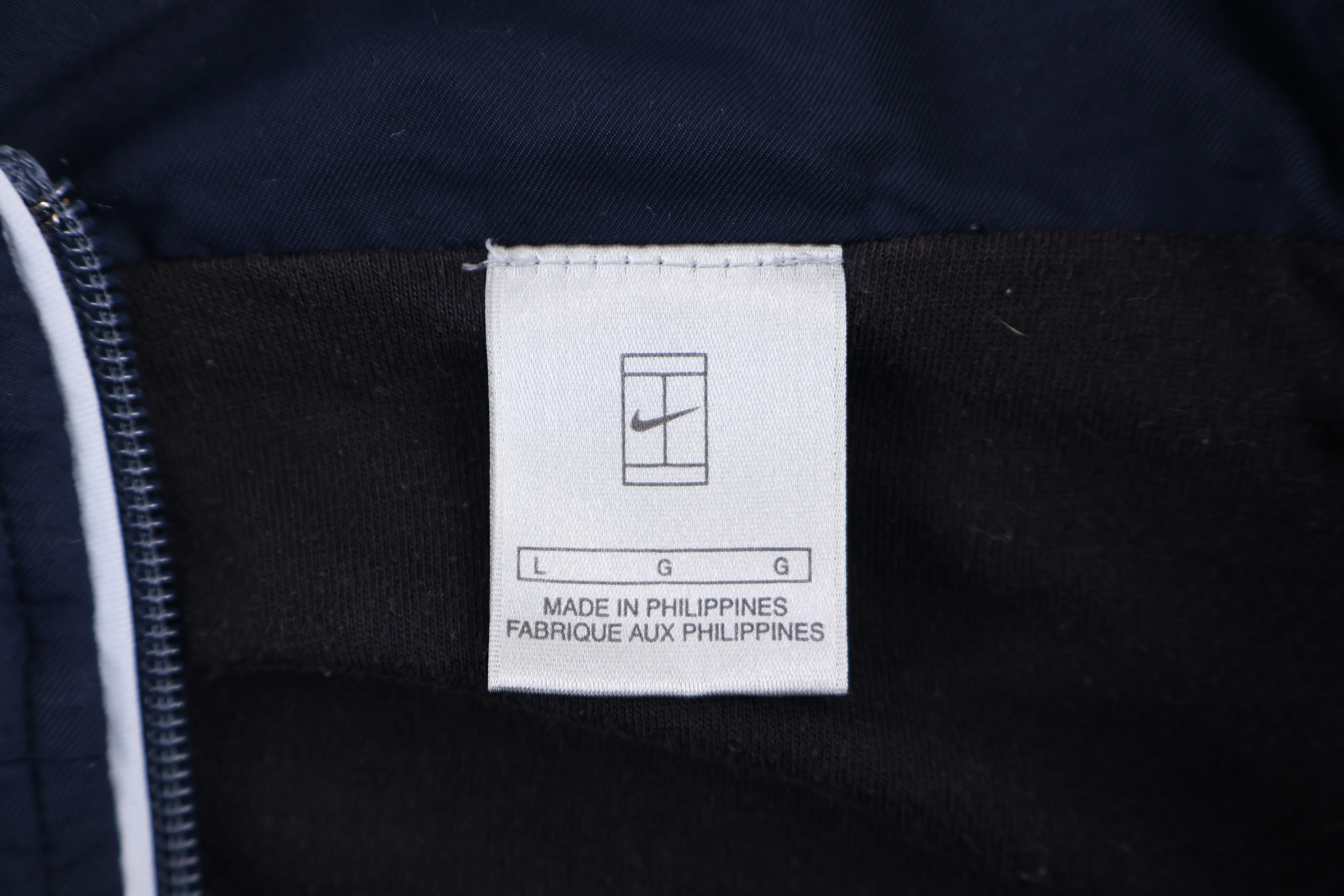 Vintage Nike Embroidered Logo Full Zip Jacket - Image 4