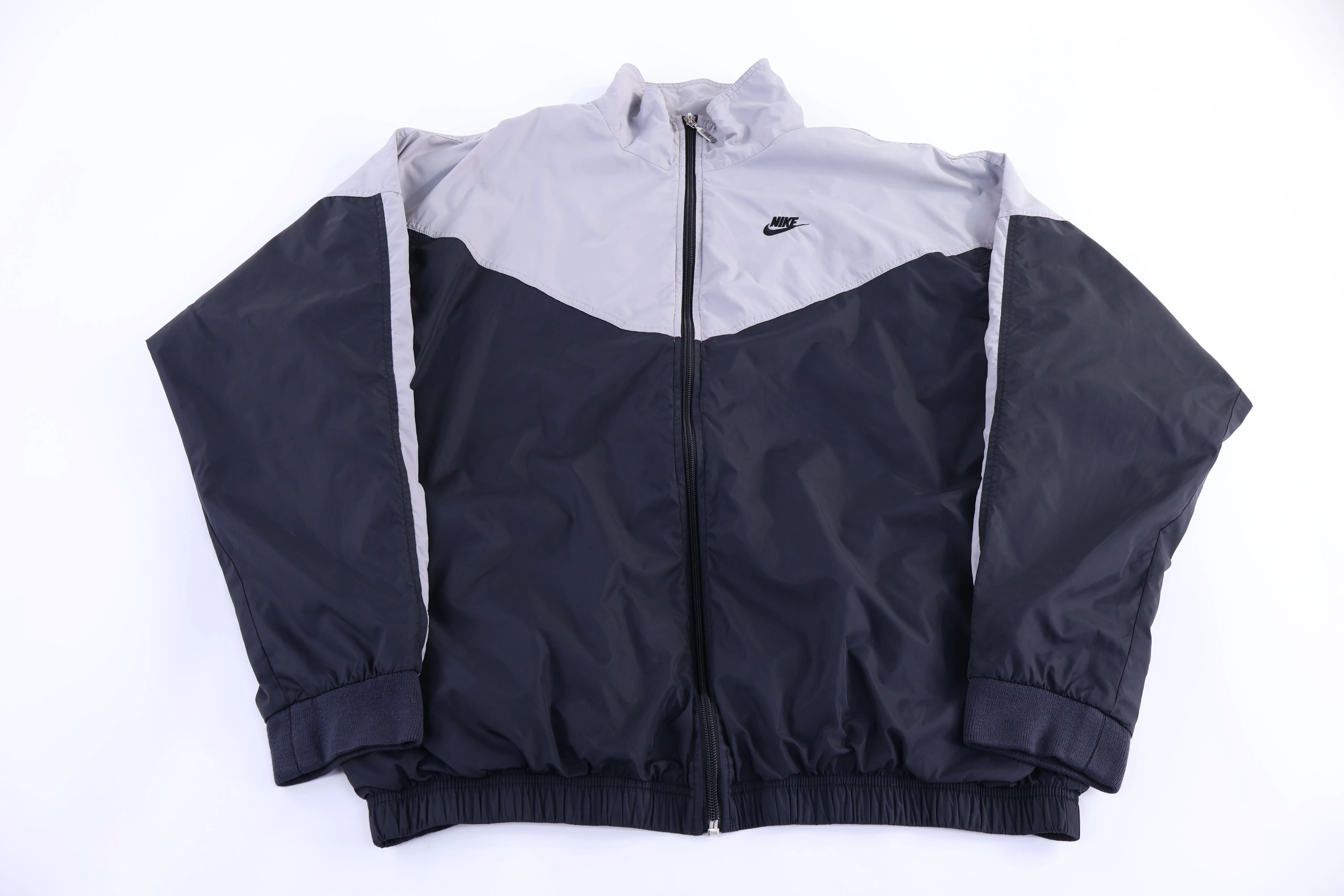 Vintage Nike Embroidered Logo Grey & Black Full Zip Jacket - Image 2