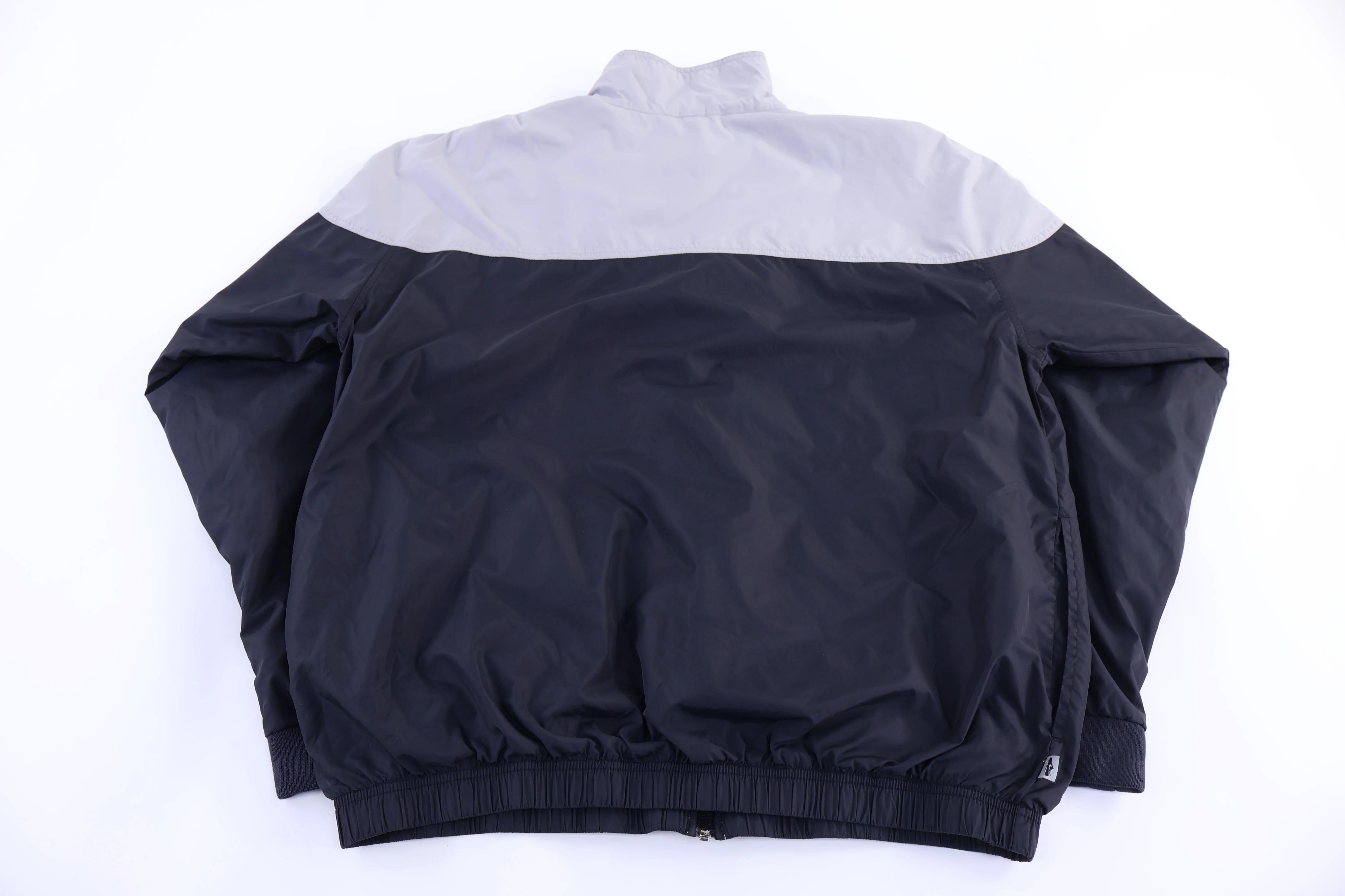 Vintage Nike Embroidered Logo Grey & Black Full Zip Jacket - Image 3