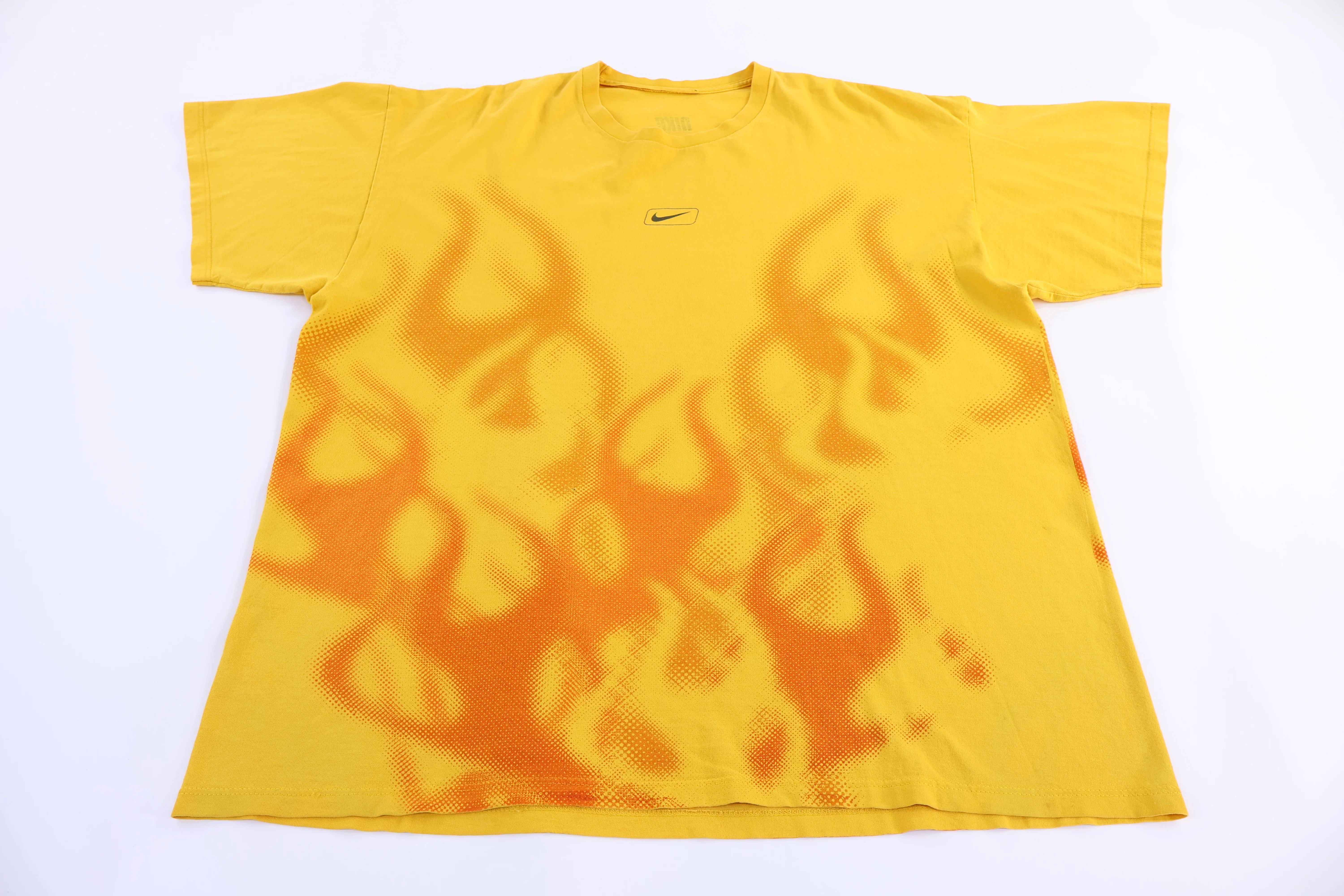 Vintage Nike Flames Graphic T-shirt - Image 2