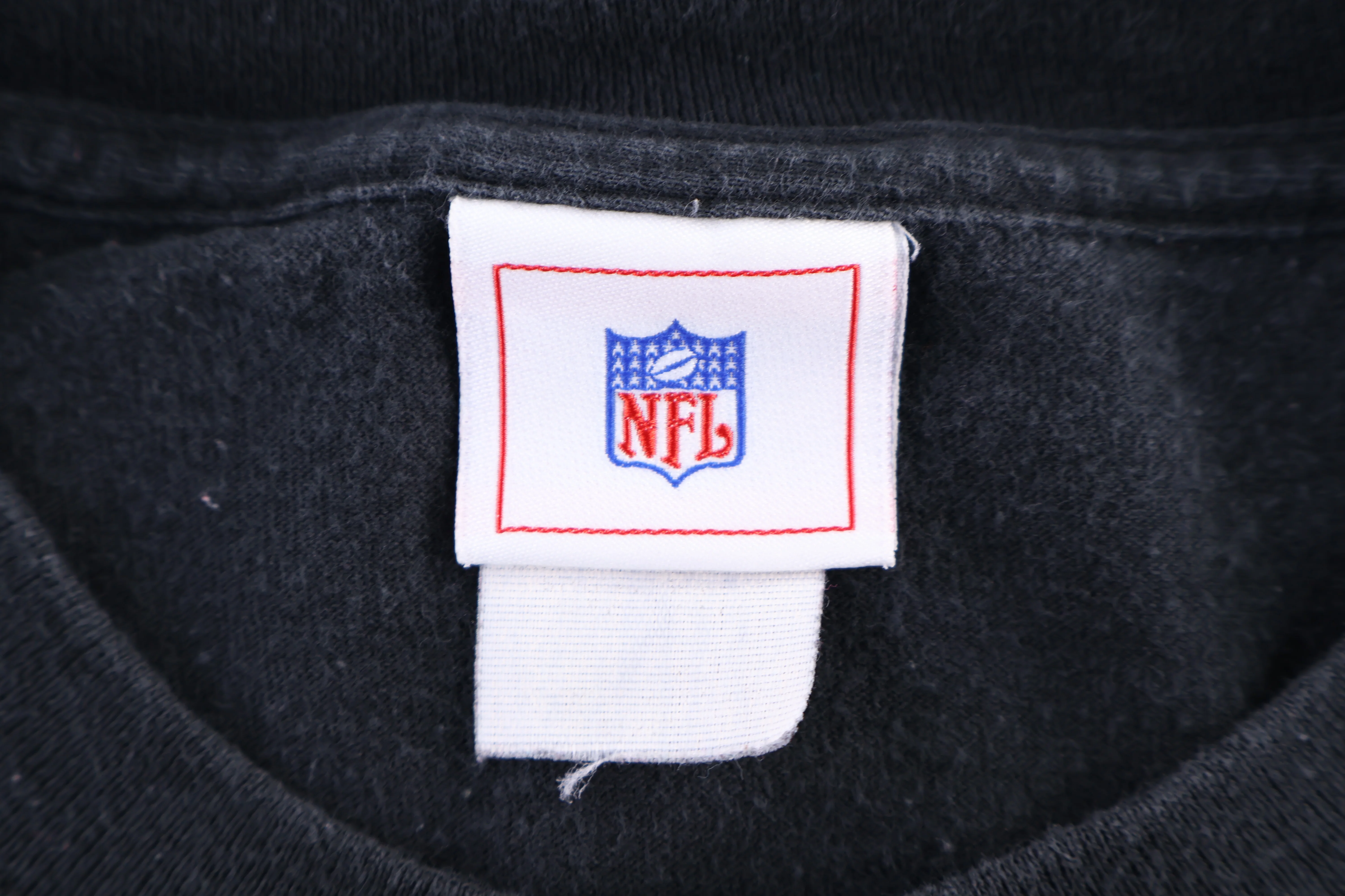 Vintage Oakland Raiders Football T-shirt - Image 3