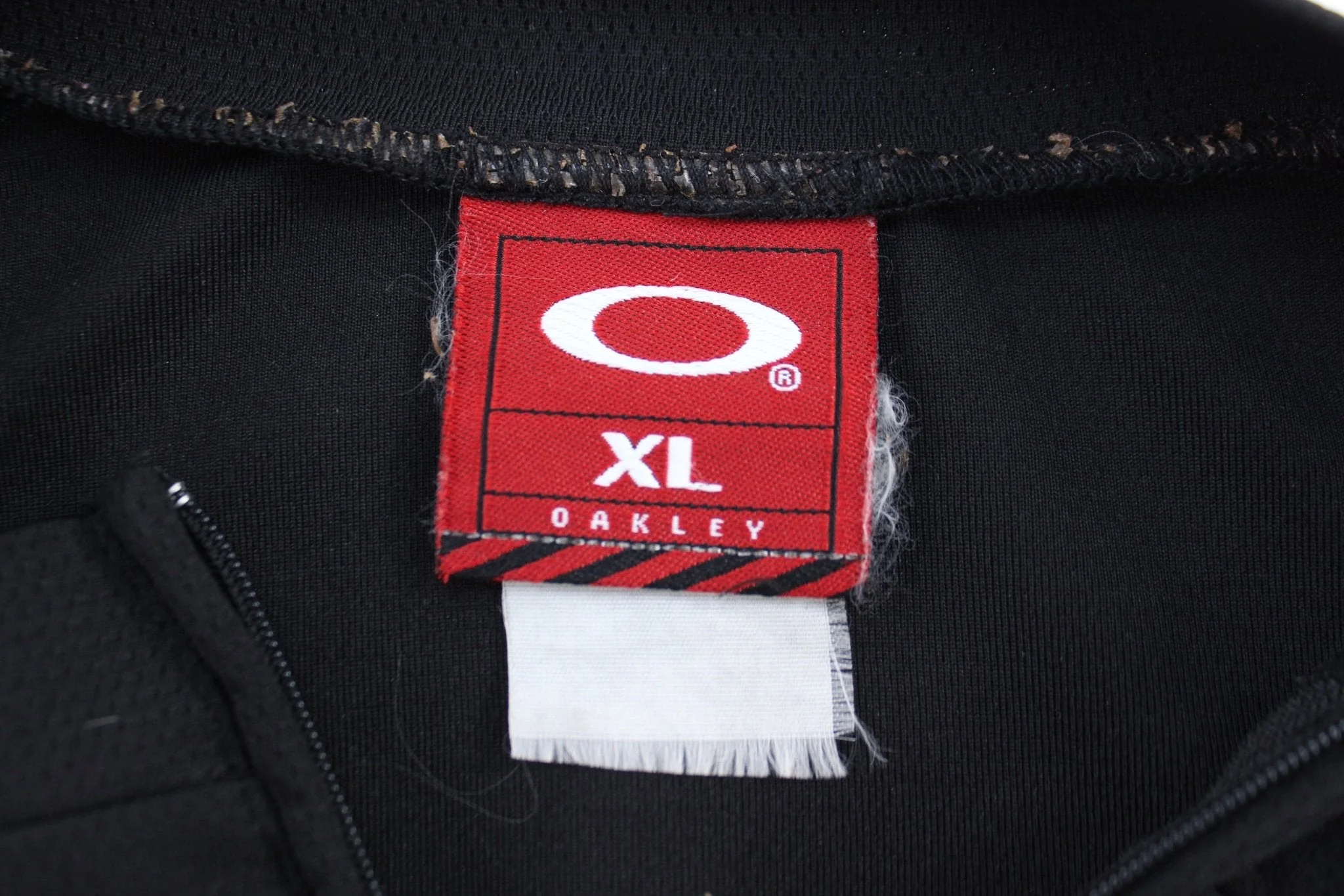 Vintage Oakley Quarter Zip Cycling Jersey - Image 3