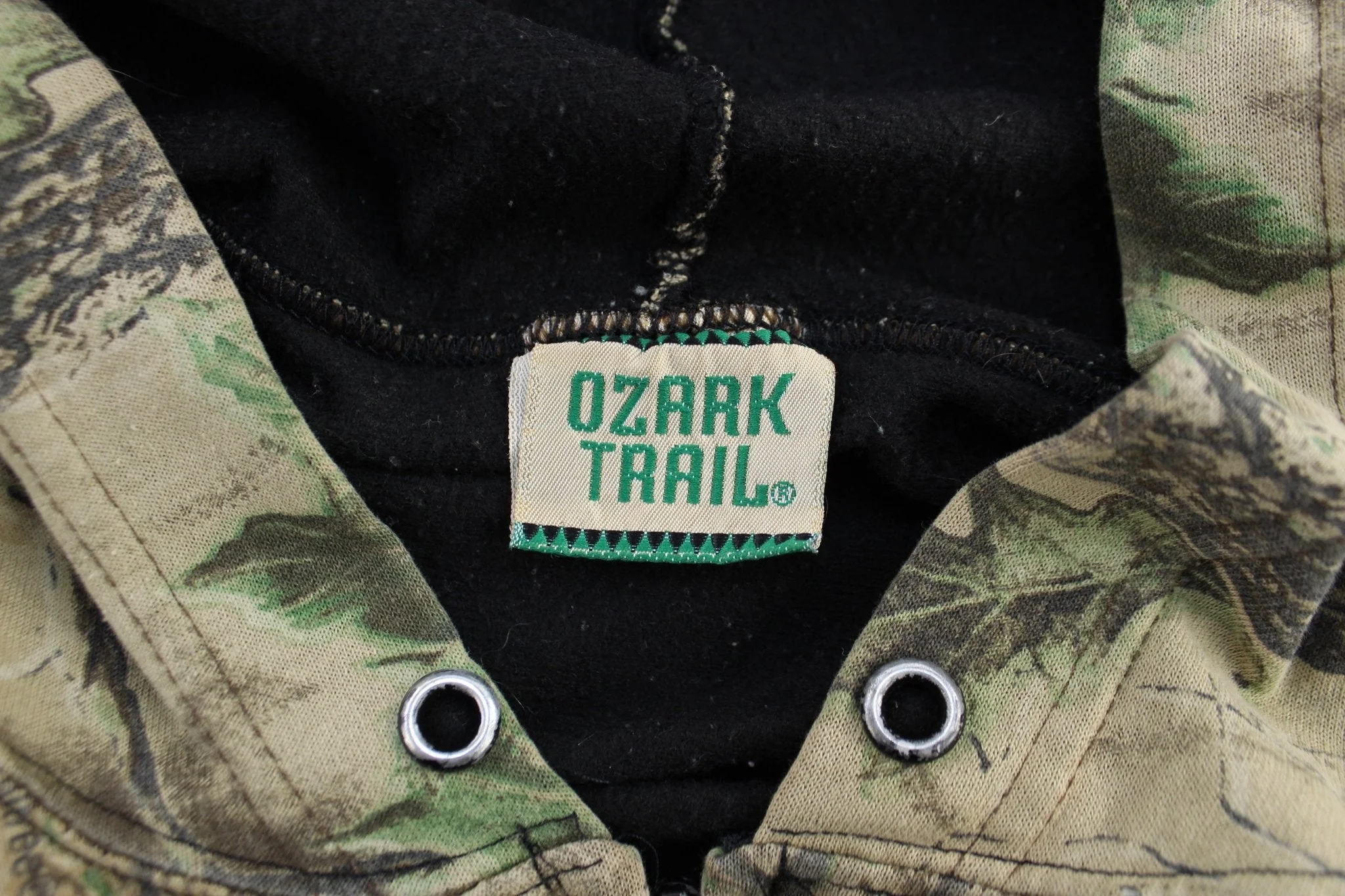 Vintage Ozark Trail RealTree Camo Full Zip Hoodie - Image 3