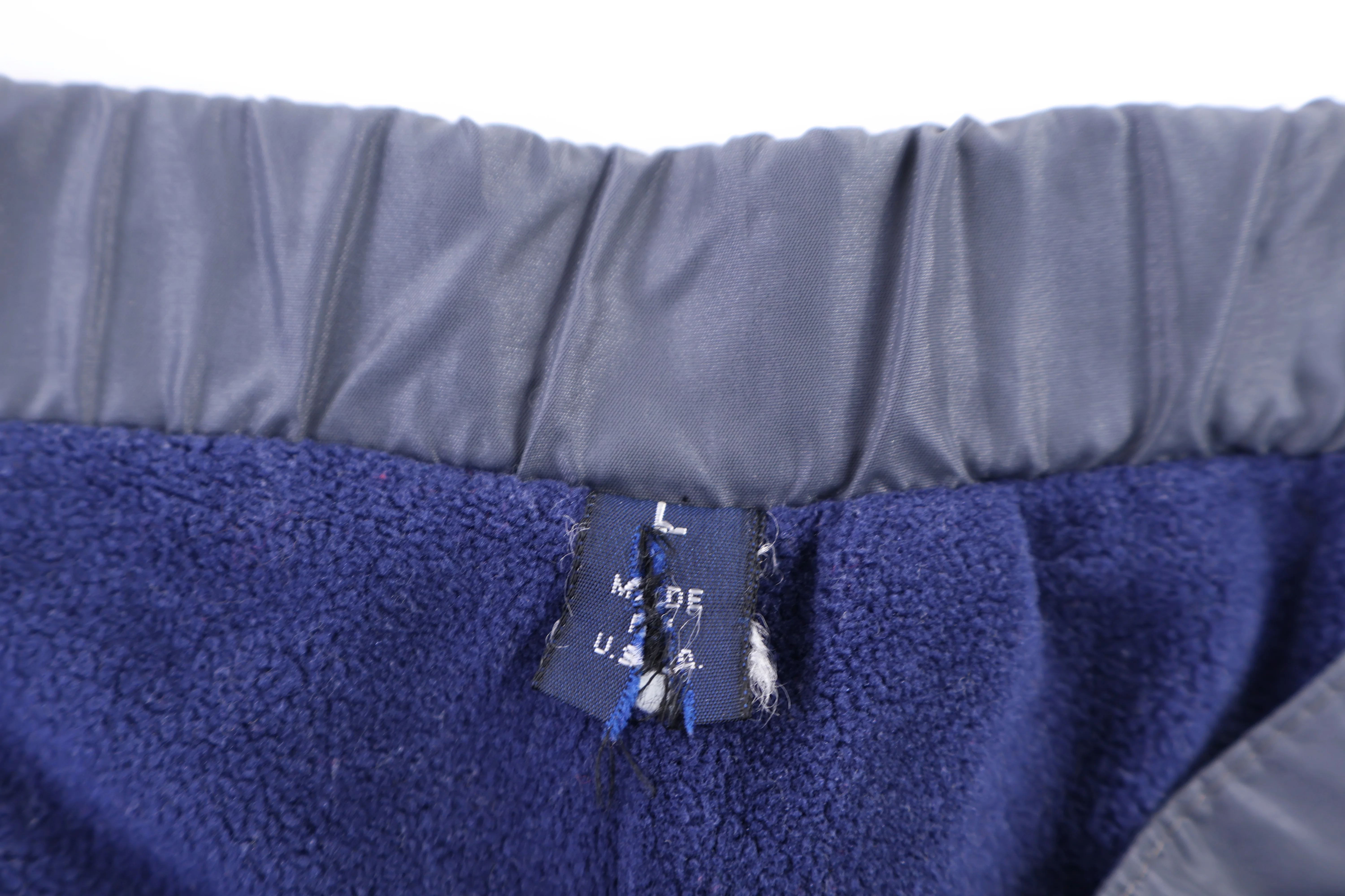 Vintage Patagonia Grey Fleece Lined Pants - Image 3