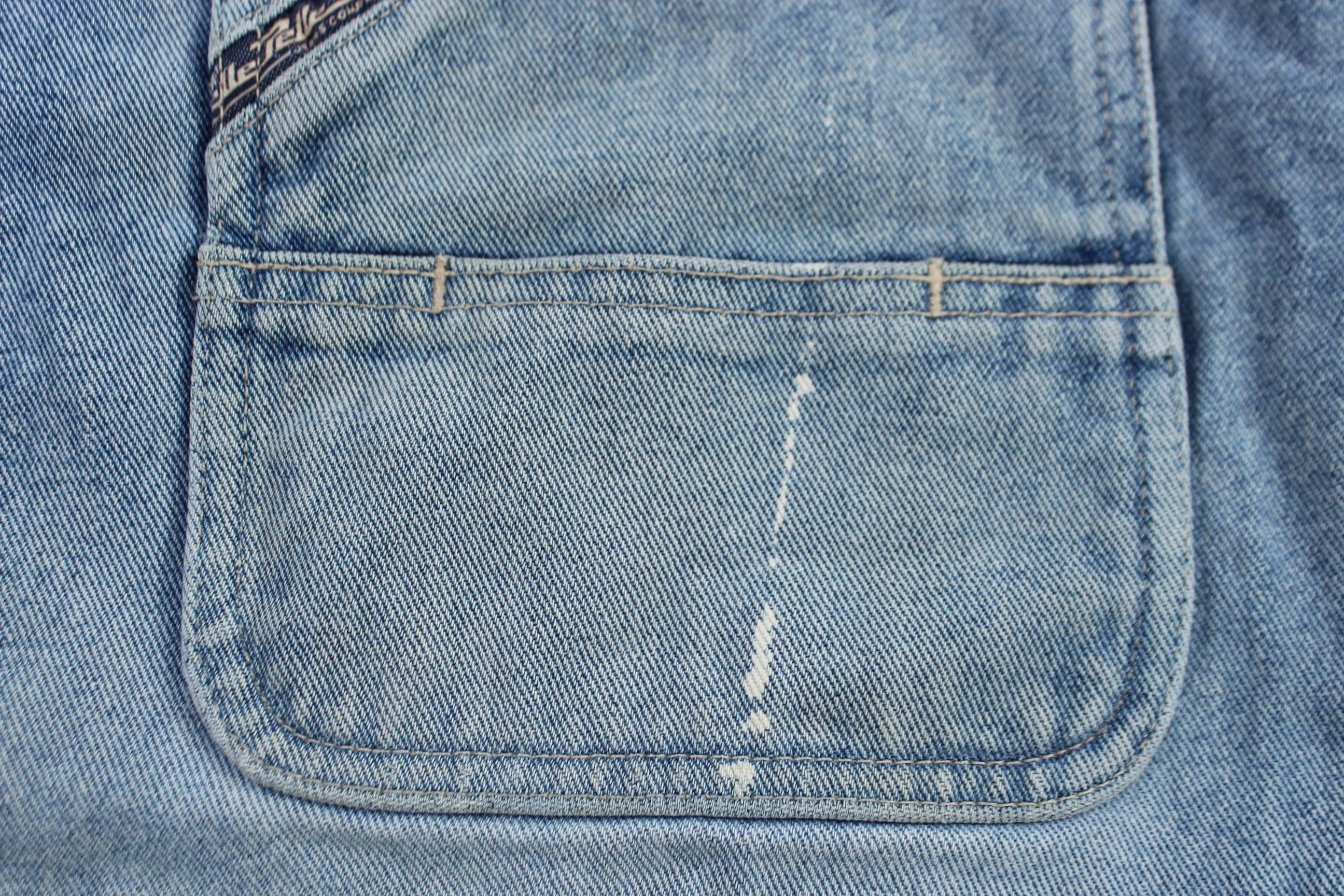 Vintage Pelle Pelle Light Wash Denim Jacket - Image 3