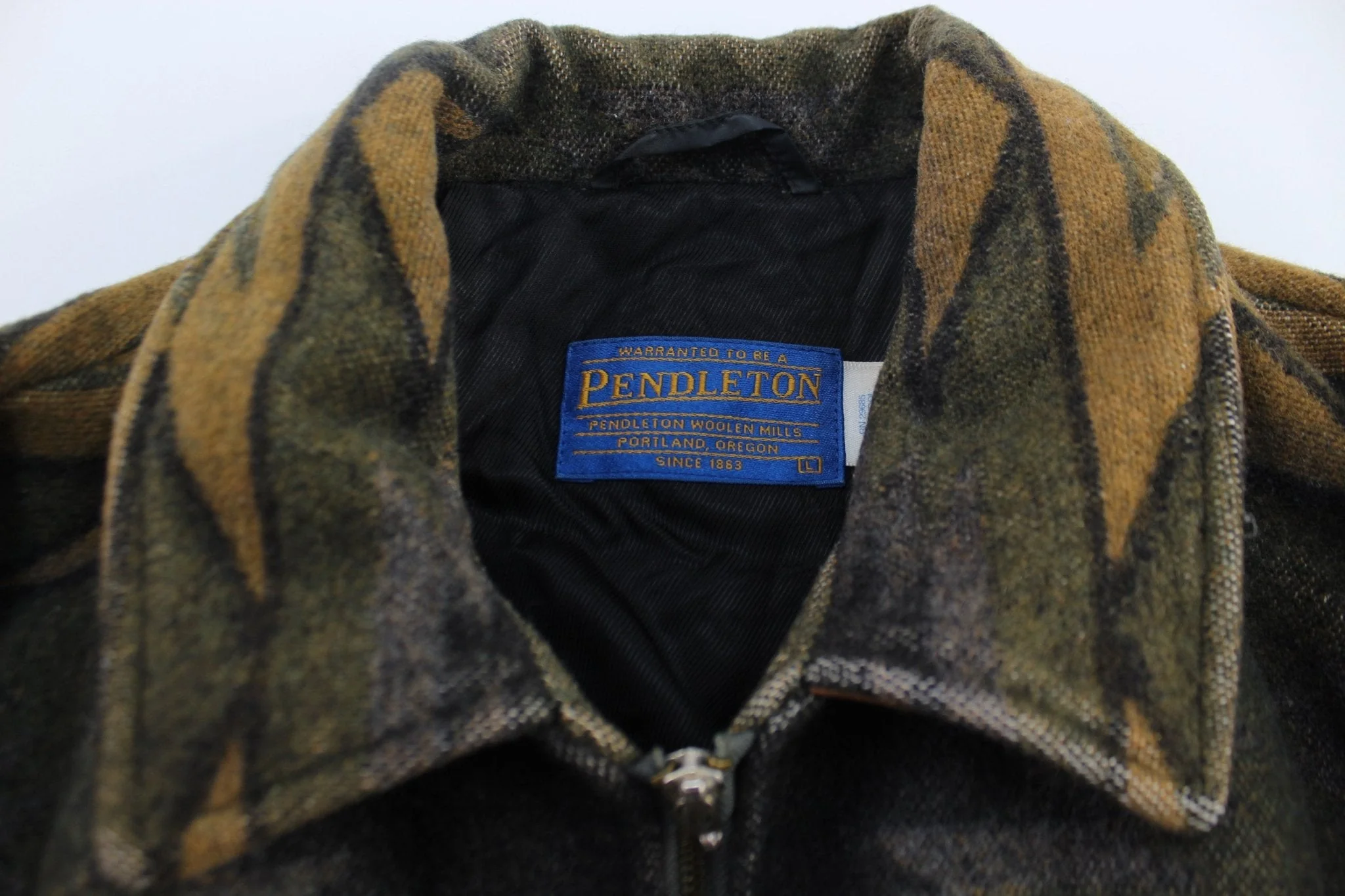 Vintage Pendleton Woolen Mills Aztec Patterned Leather Jacket - Image 3