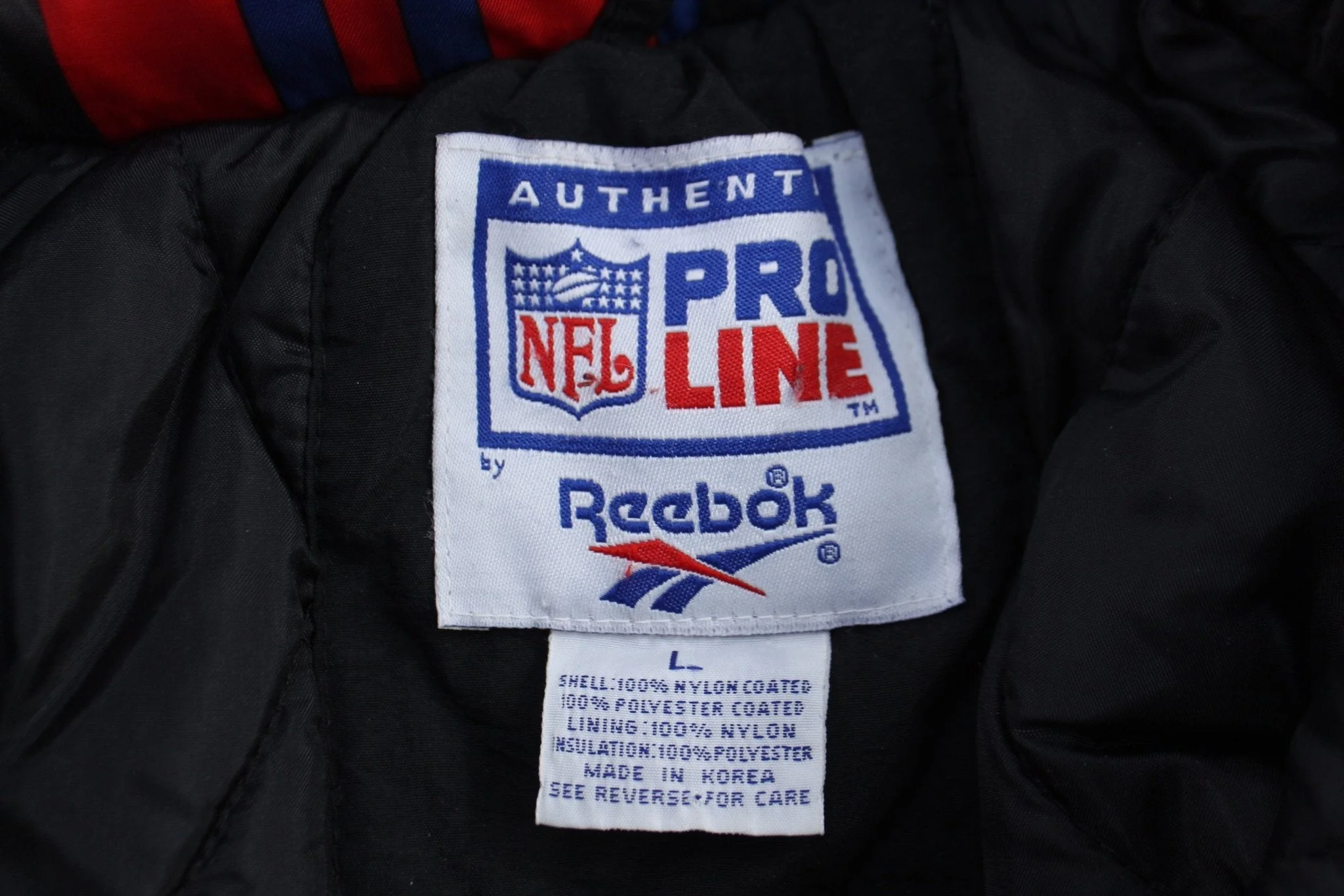 Vintage Pro Line New York Giants Football Puffer Jacket - Image 3