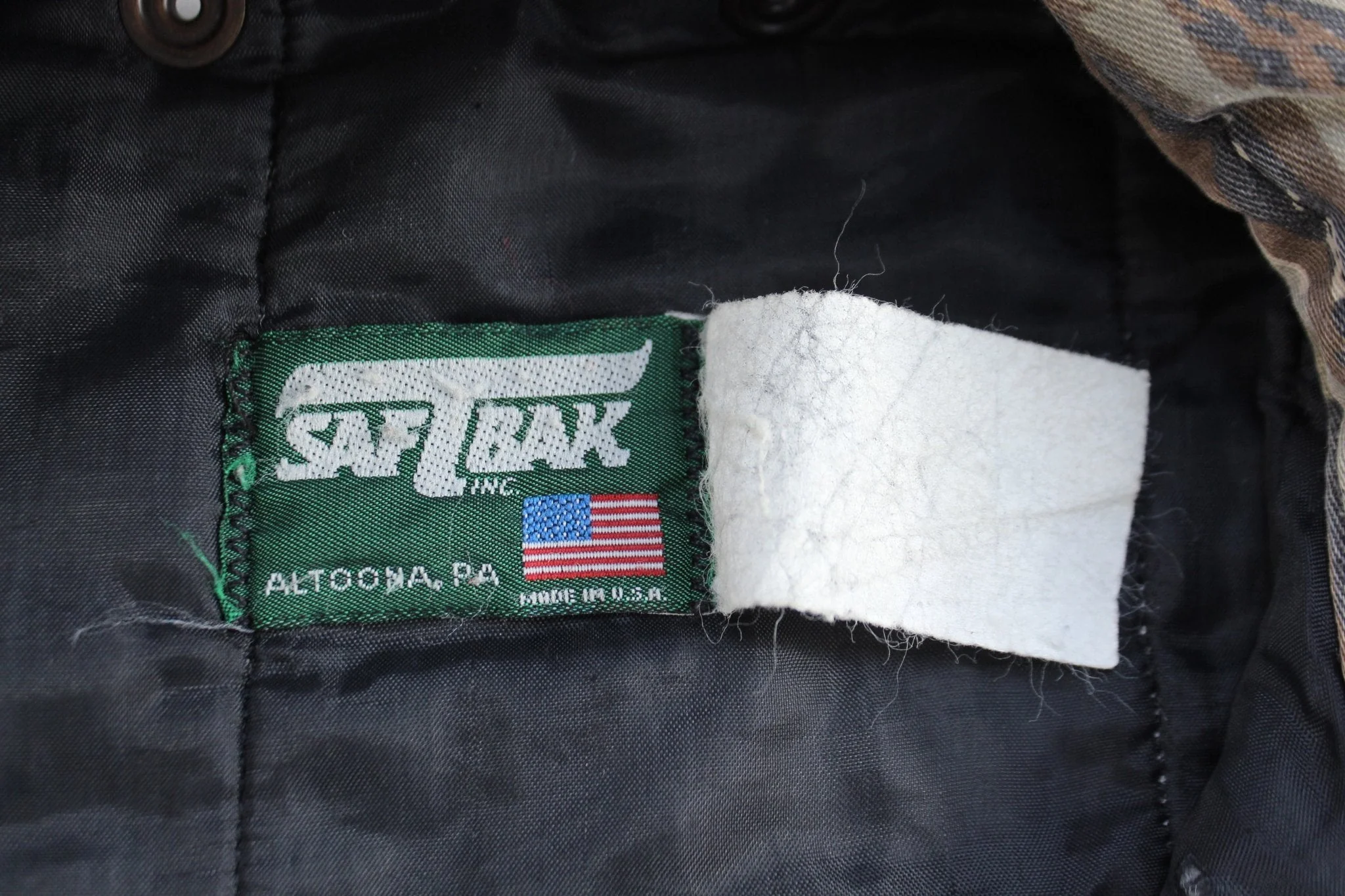 Vintage Saftbak Realtree Camo Zip Up Jacket - Image 3