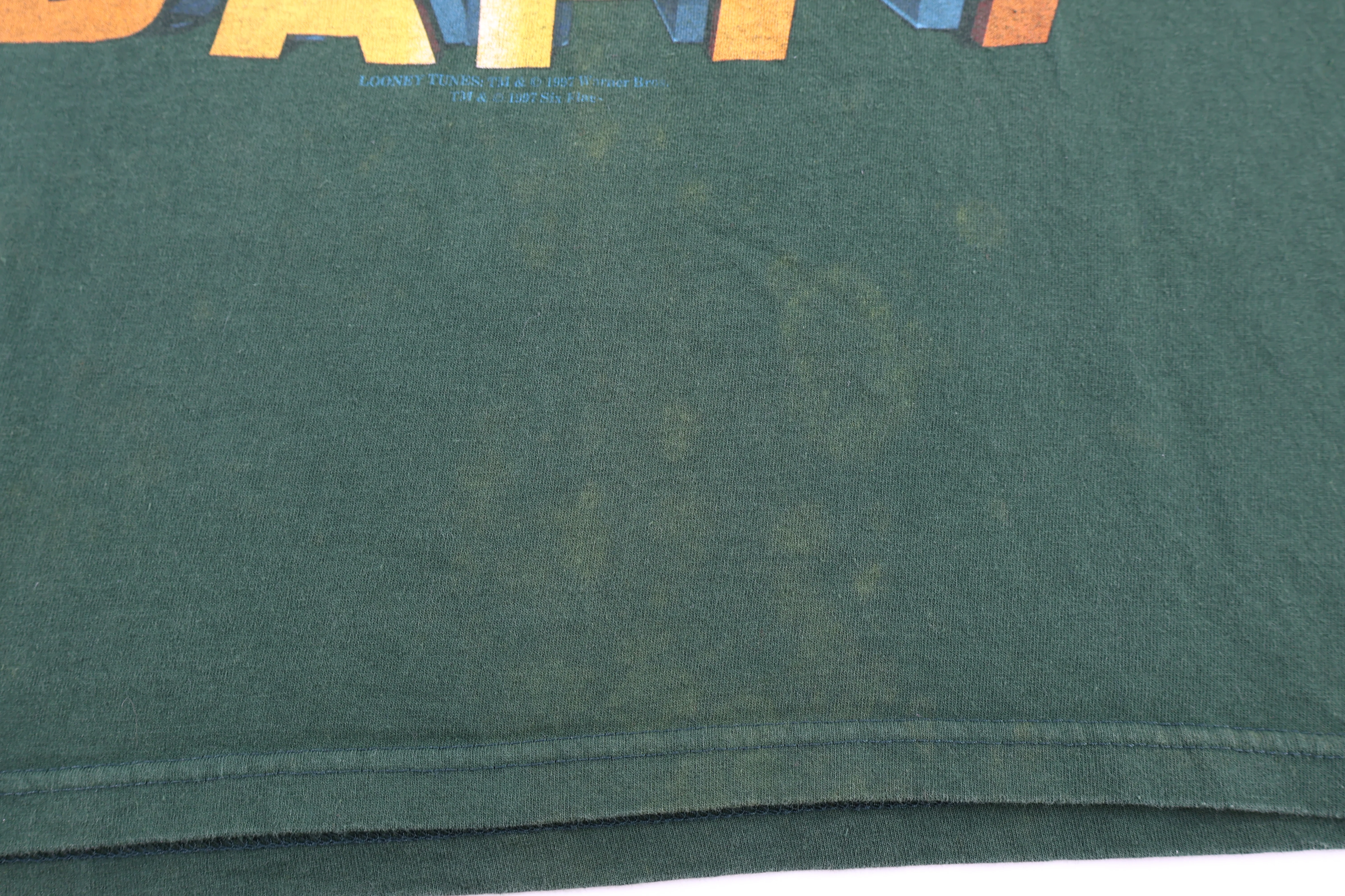 Vintage Six Flags Daffy Duck T-shirt - Image 3