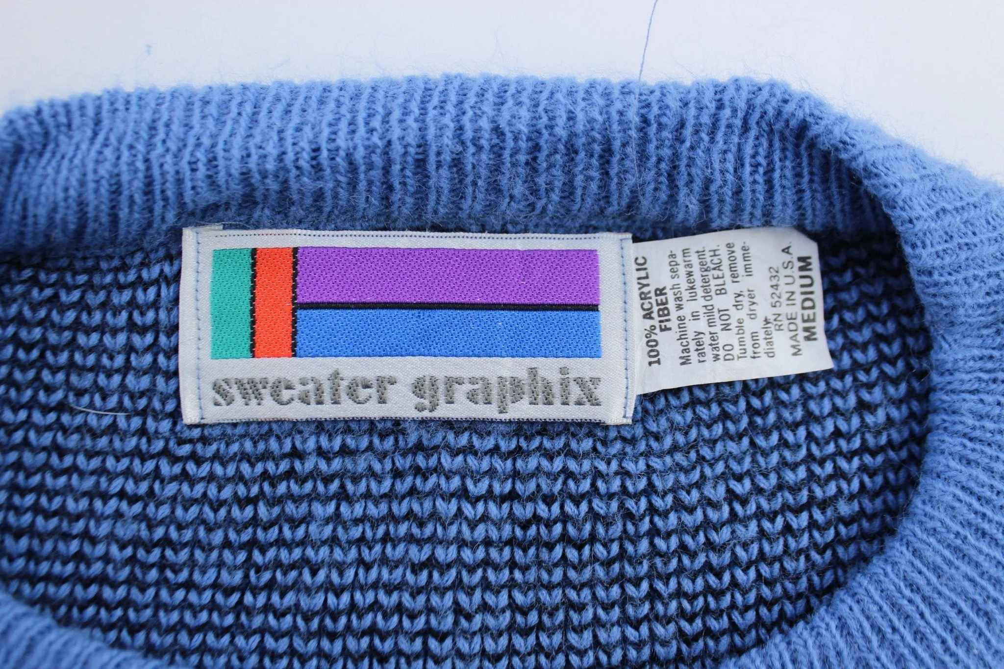 Vintage Sweater Graphix Patterned Sweater - Image 3