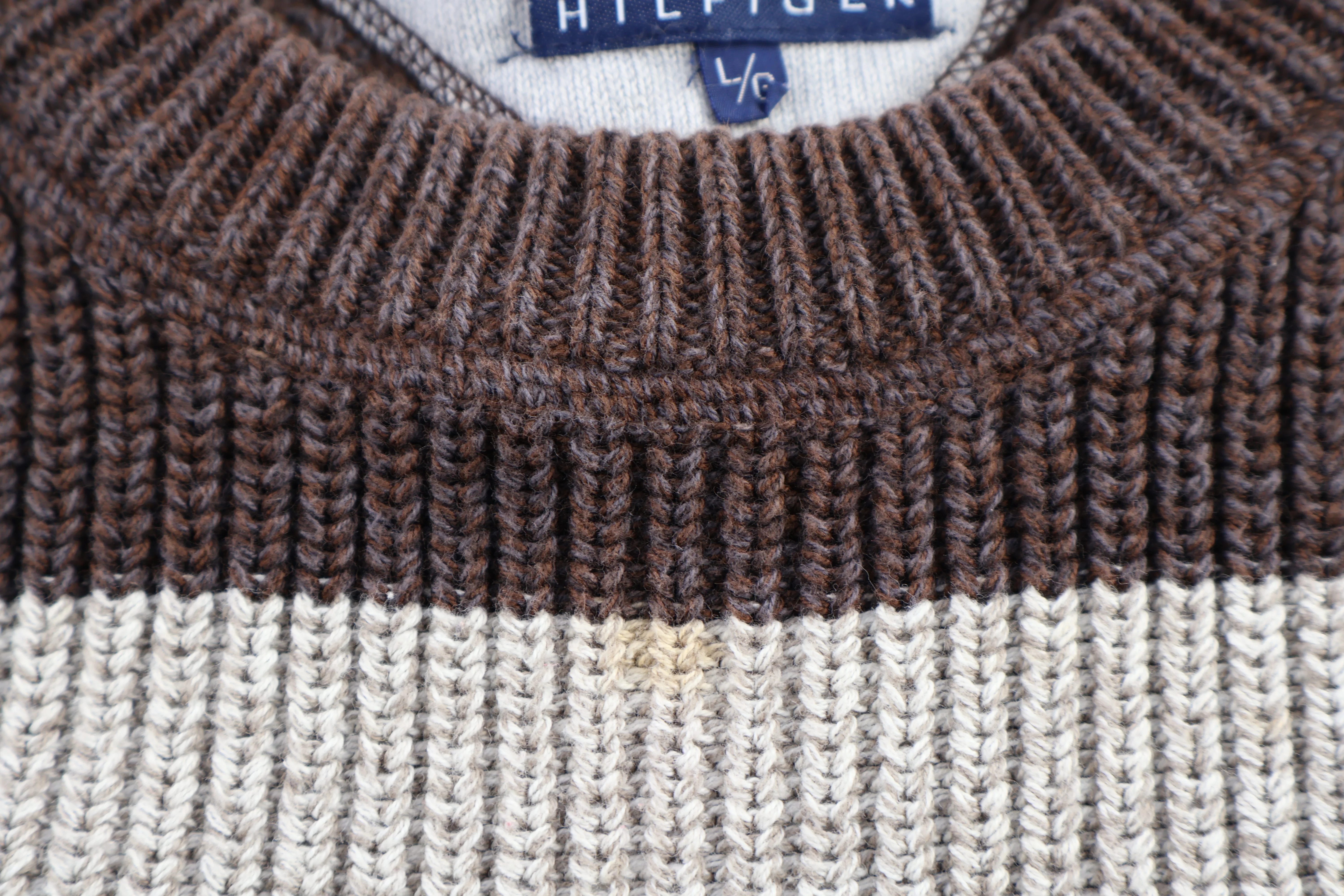 Vintage Tommy Hilfiger Brown Knit Sweater - Image 4