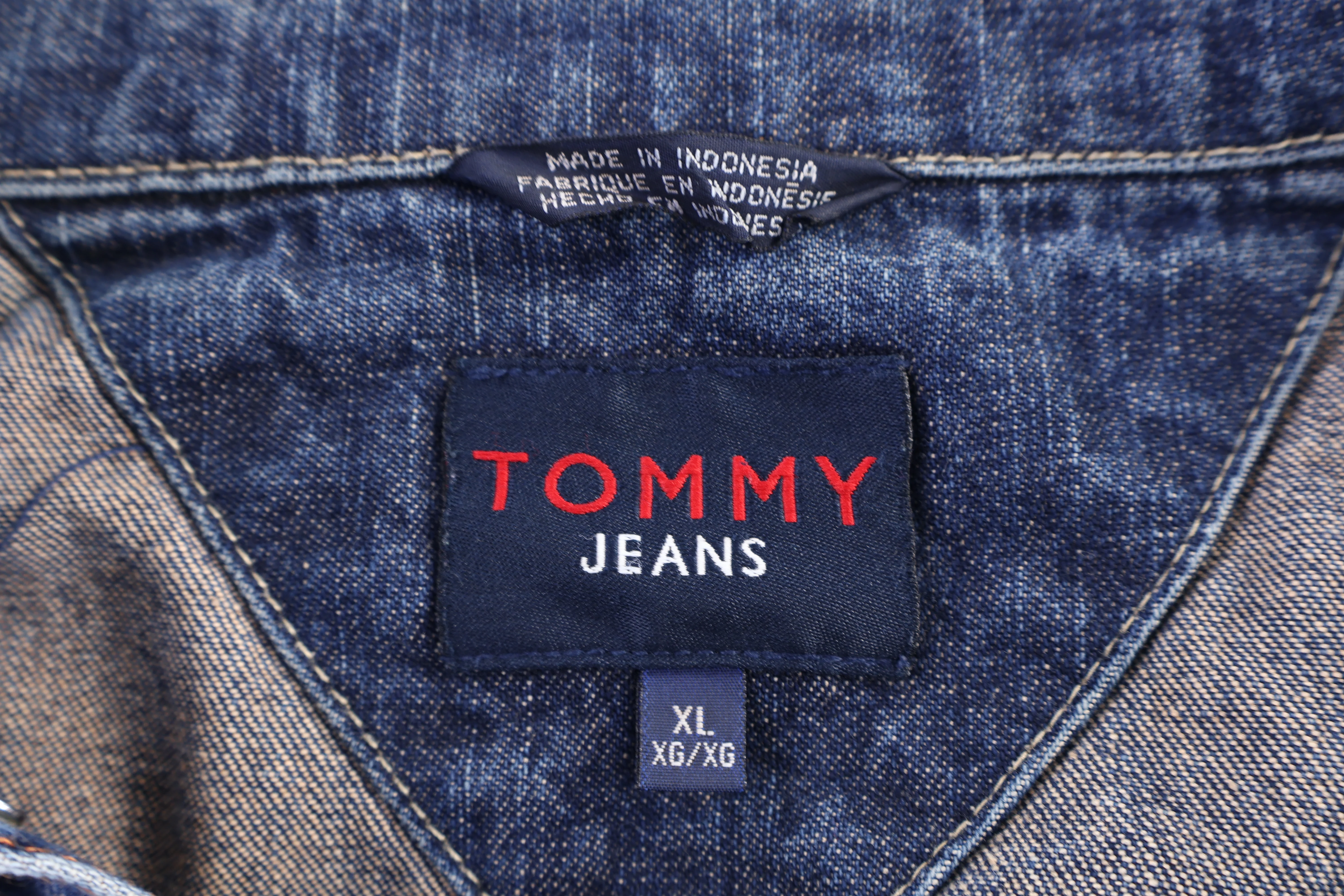 Vintage Tommy Hilfiger Dark Wash Denim Jacket - Image 4