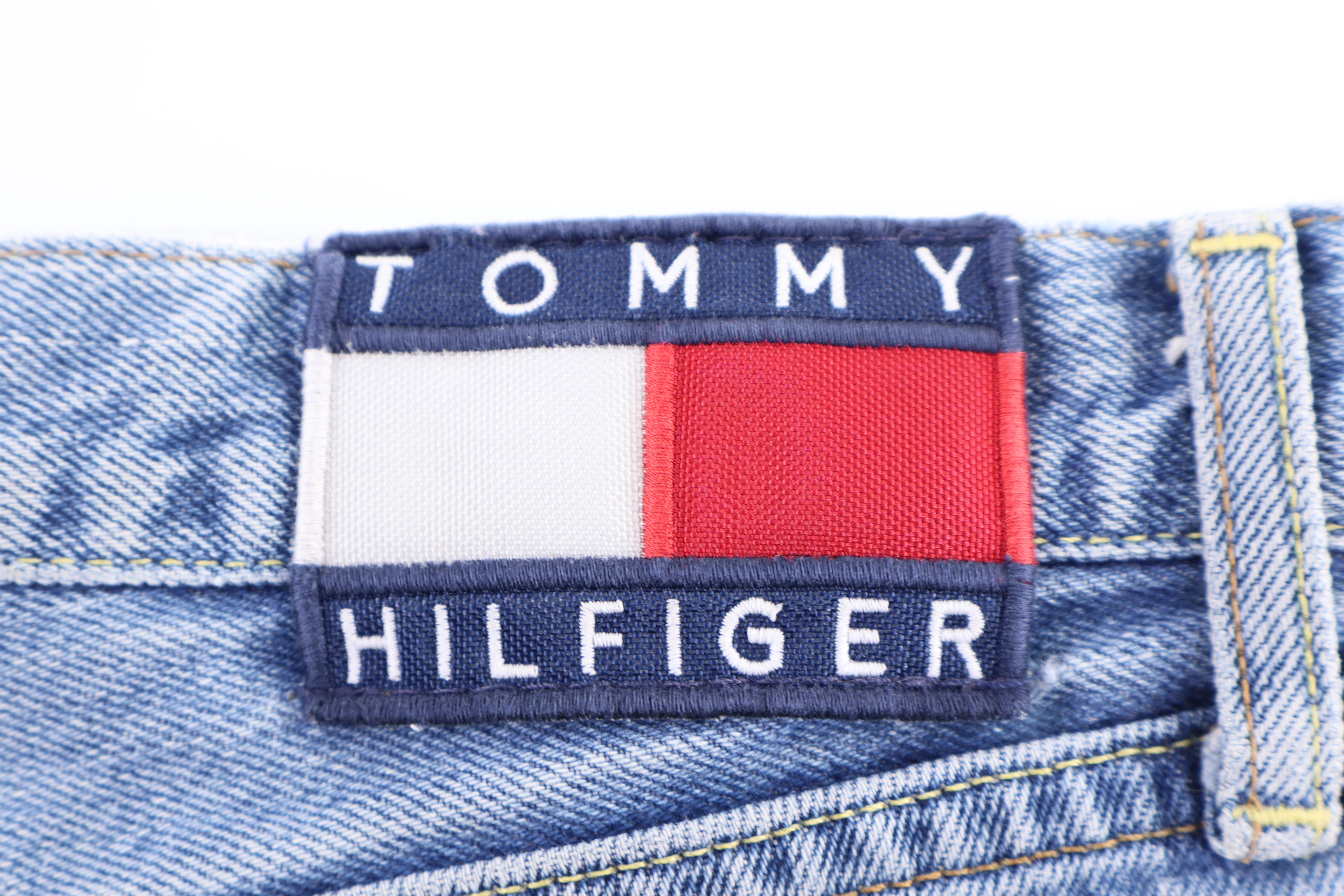 Vintage Tommy Hilfiger Light Wash Denim Jeans - Image 3