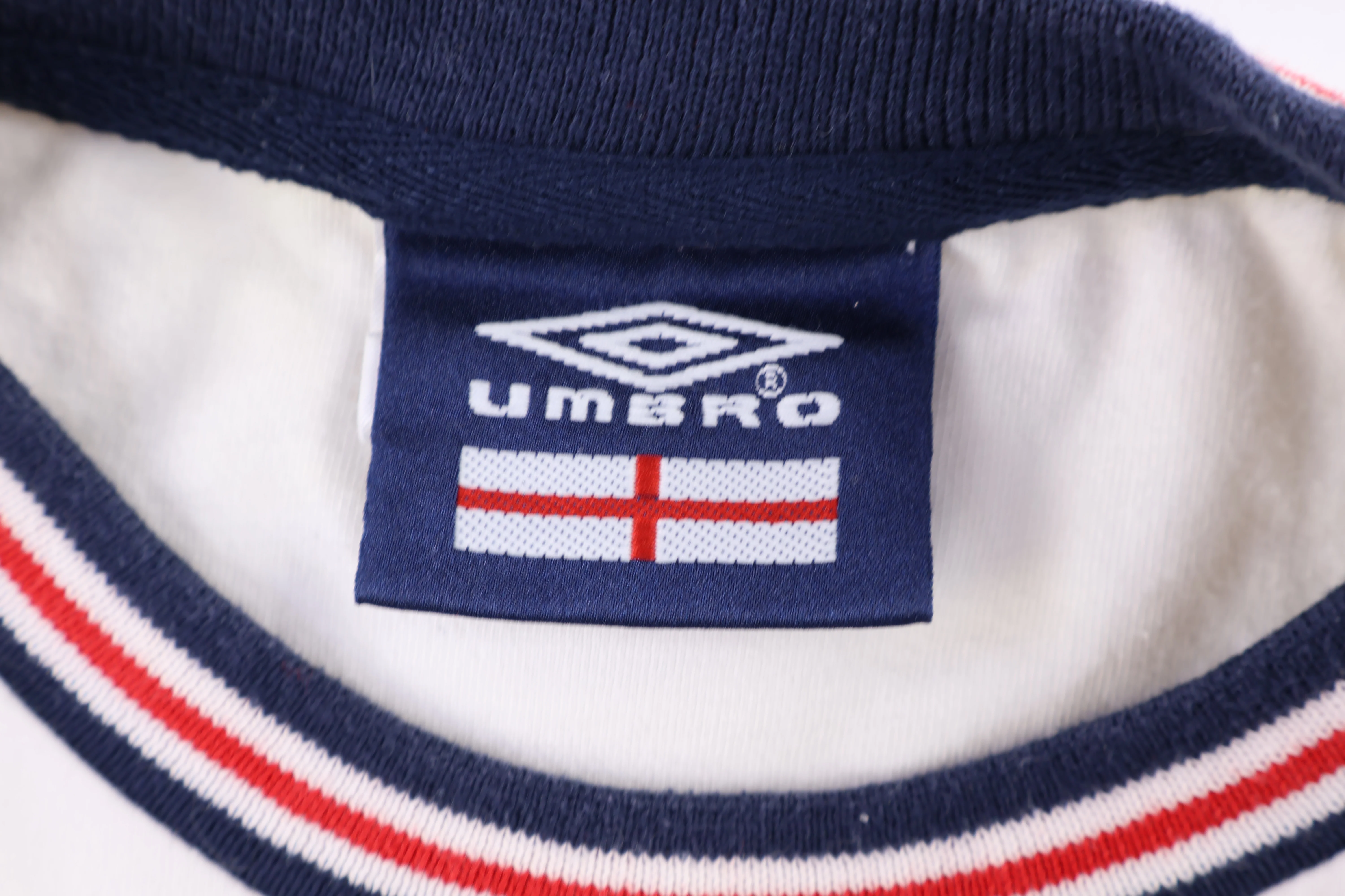 Vintage Umbro England Soccer T-shirt - Image 4