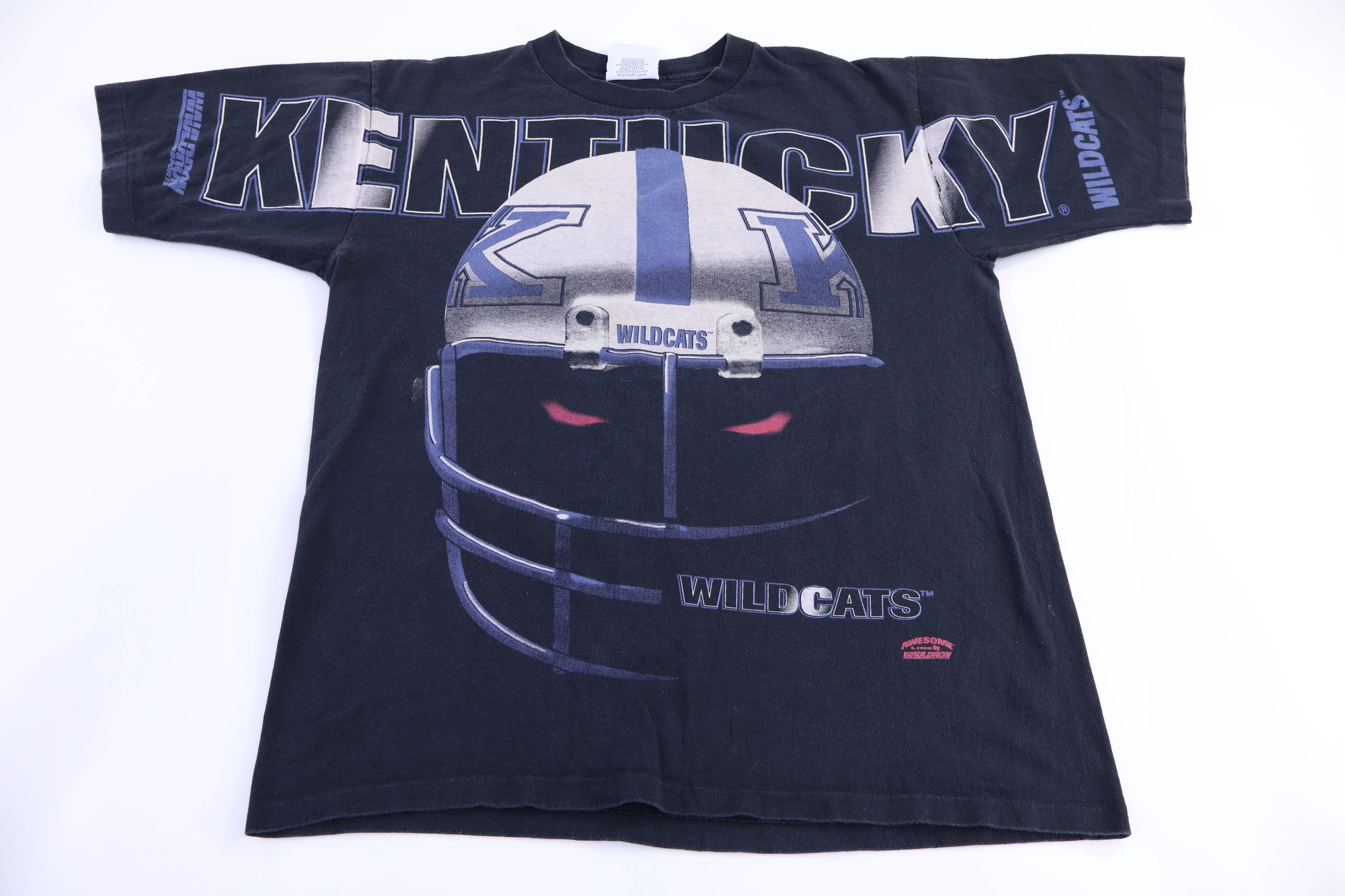 Vintage University of Kentucky Wildcats T-shirt