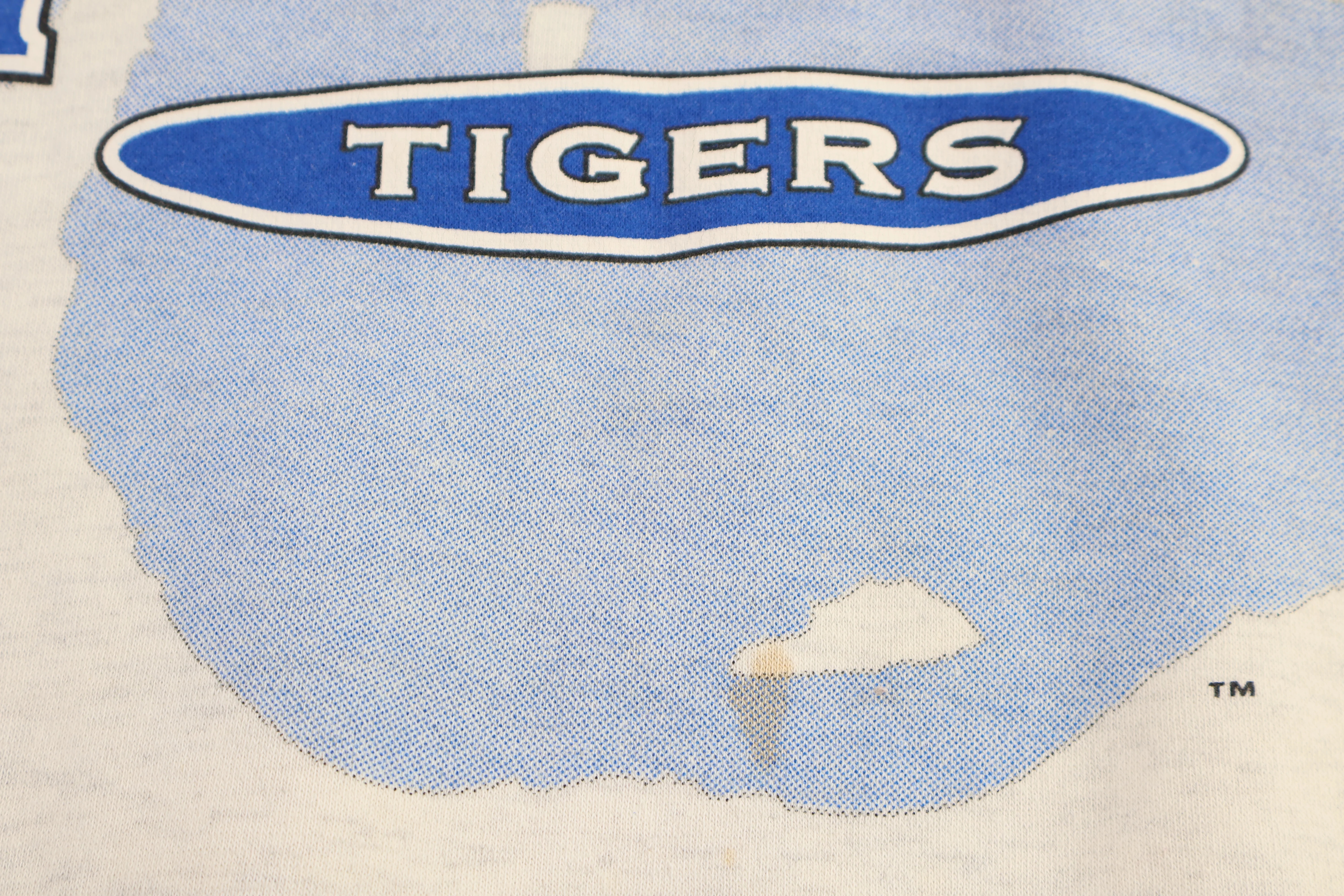 Vintage University of Memphis Tigers Sweatshirt - Image 3