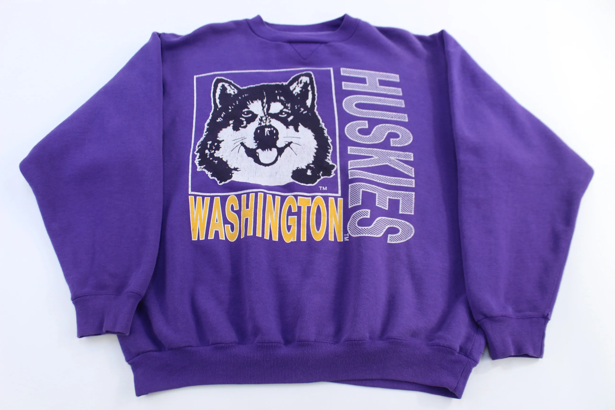 Vintage University of Washington Huskies Sweatshirt