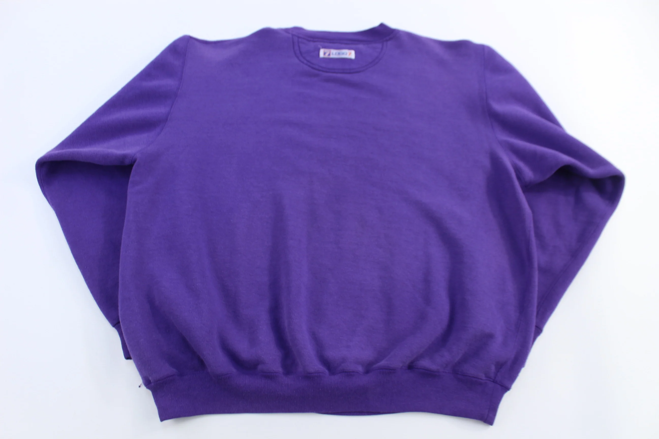 Vintage University of Washington Huskies Sweatshirt - Image 2
