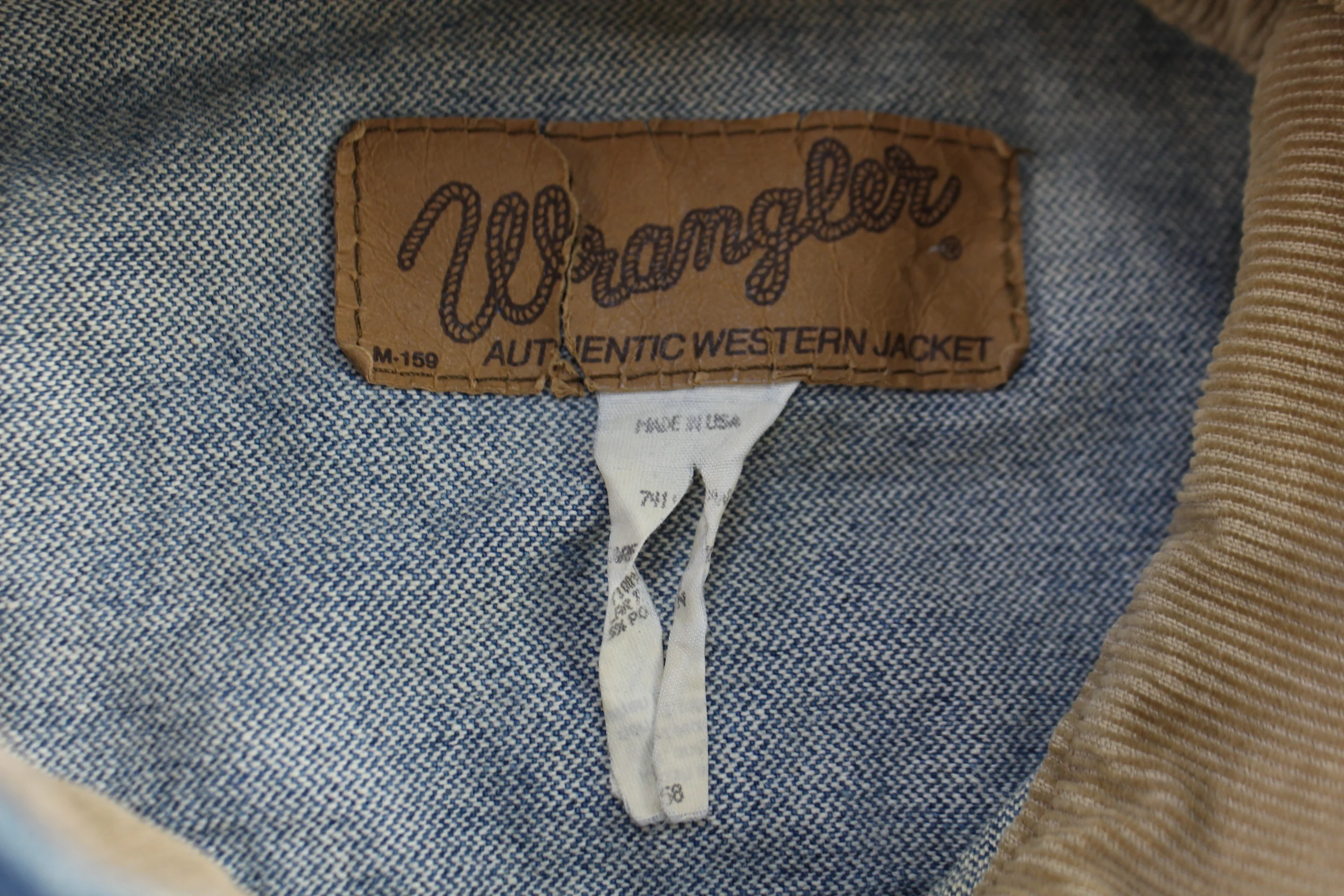 Vintage Wrangler Medium Wash Denim Trucker Jacket - Image 5