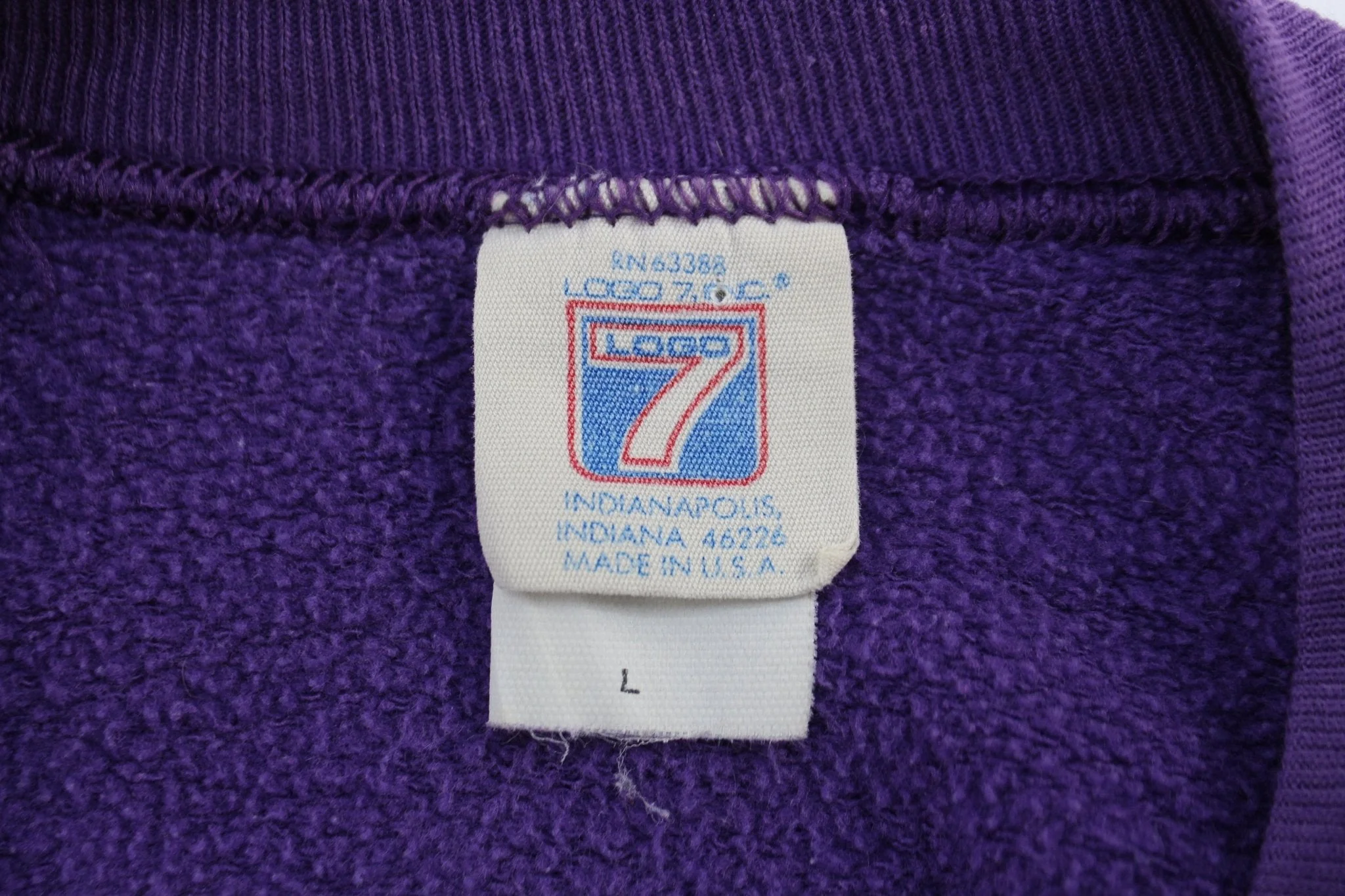 Washington Huskies Football Sweatshirt - Image 5