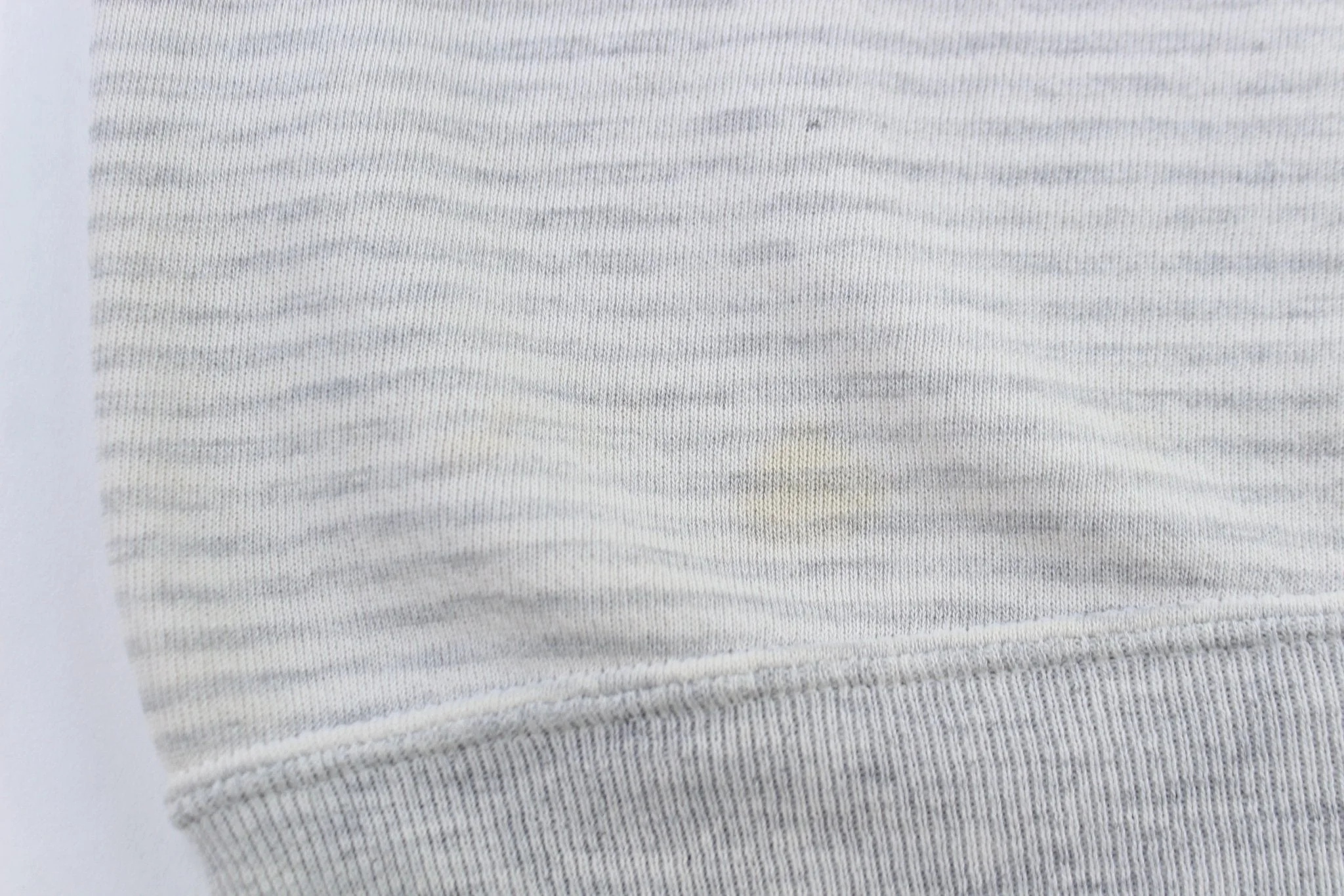 Women's 90's Guess It Goes First Class Sweatshirt - Image 3
