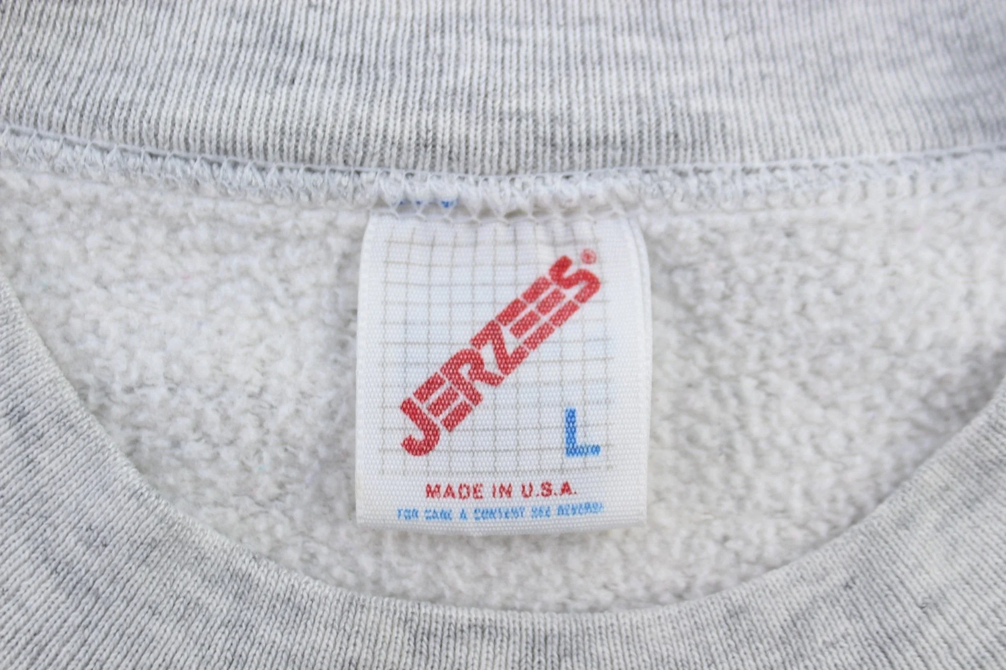 Women's 90's Guess It Goes First Class Sweatshirt - Image 5