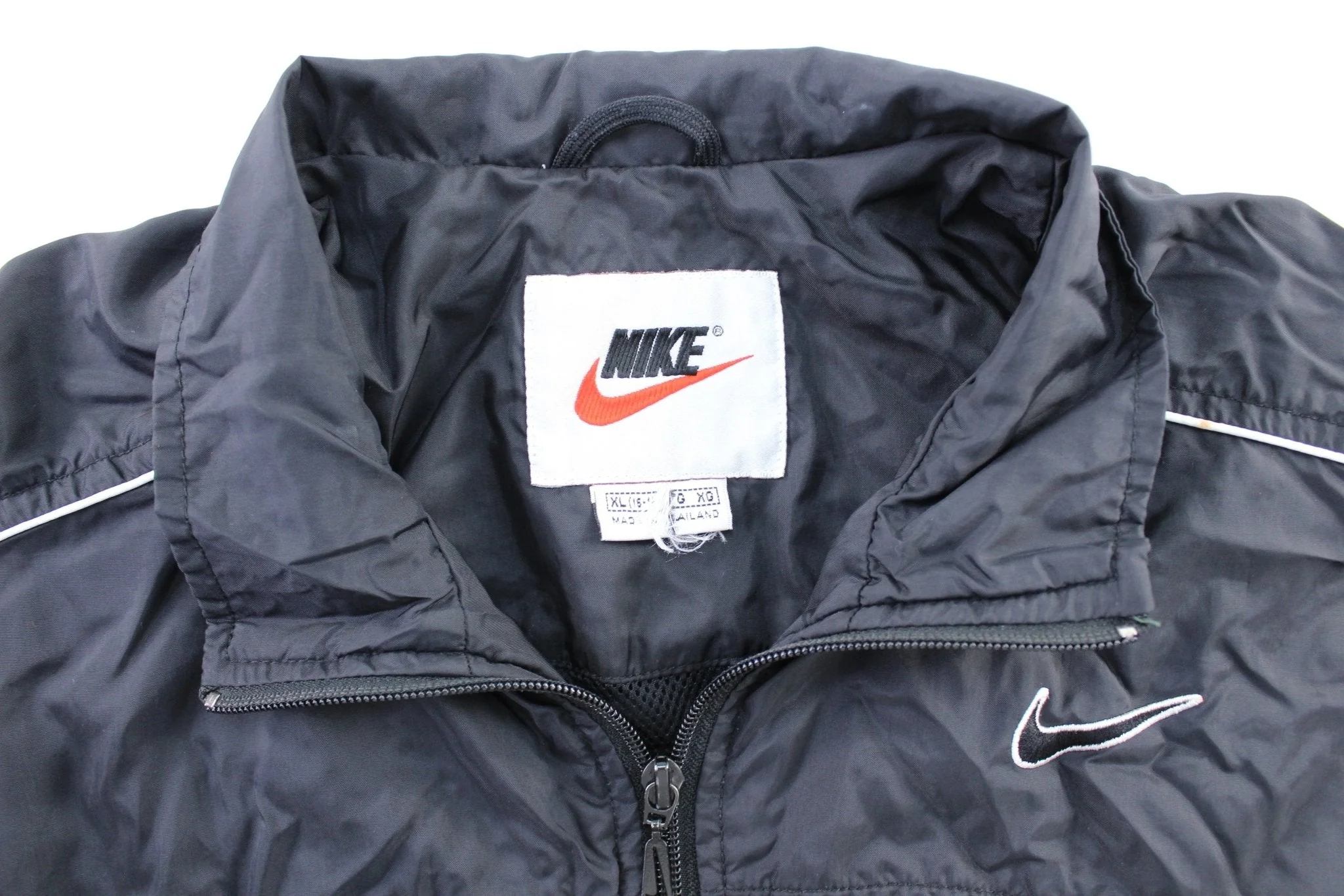 Women's 90's Nike Embroidered Logo Black Zip Up Jacket - Image 3