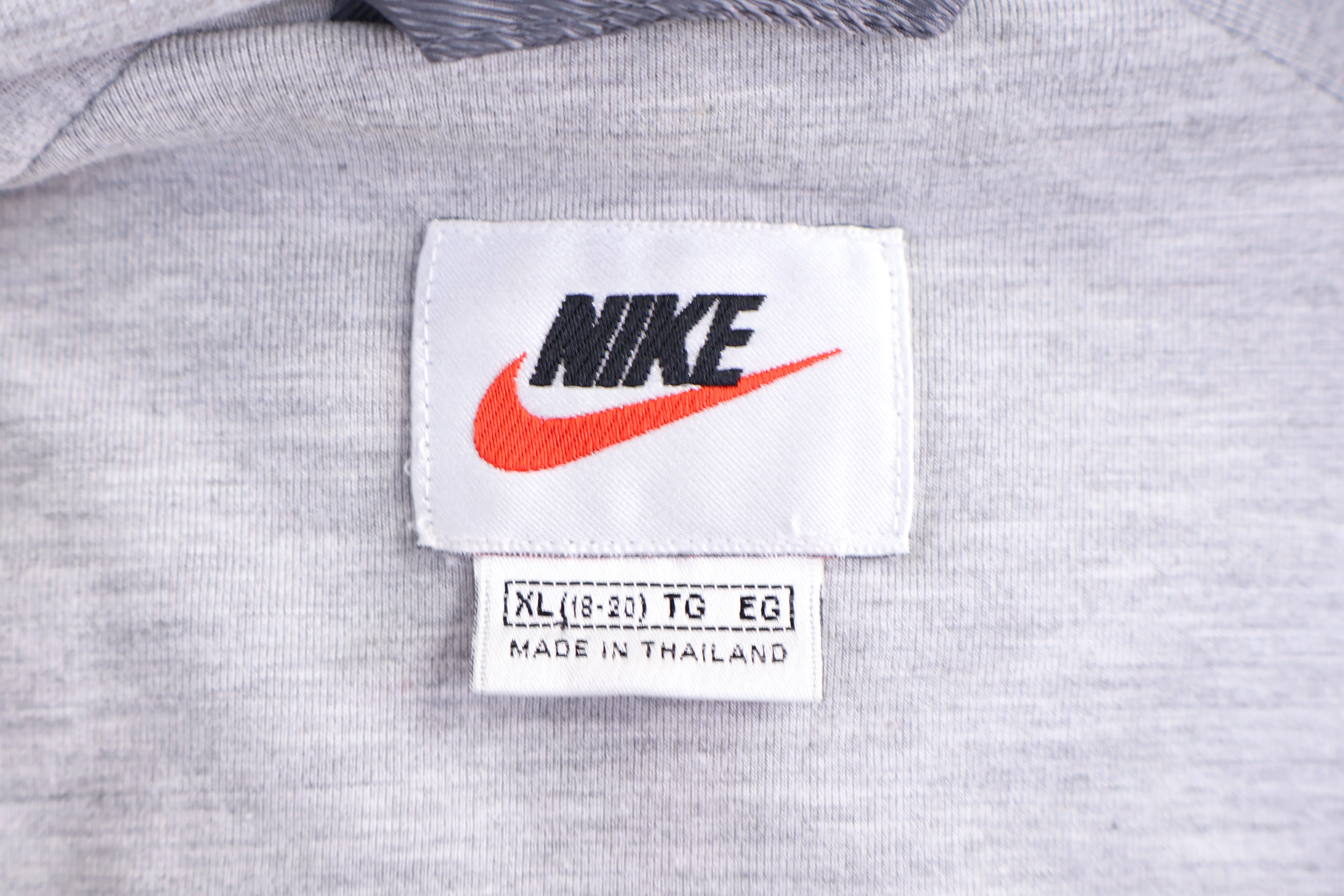 Women's 90's Nike Embroidered Logo Full Zip Jacket - Image 3