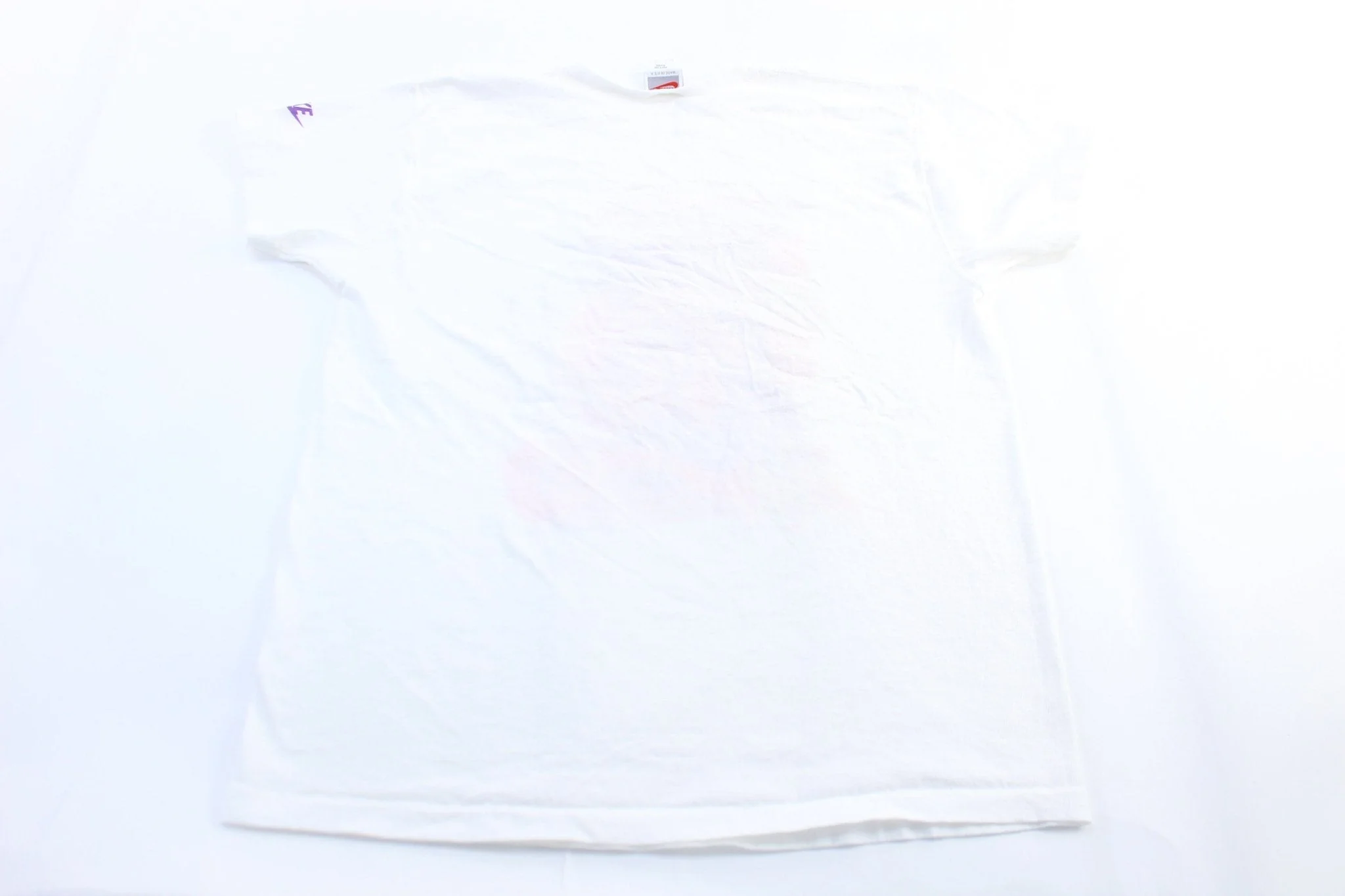 Women's 90's Nike Logo Graphic T-Shirt - Image 2