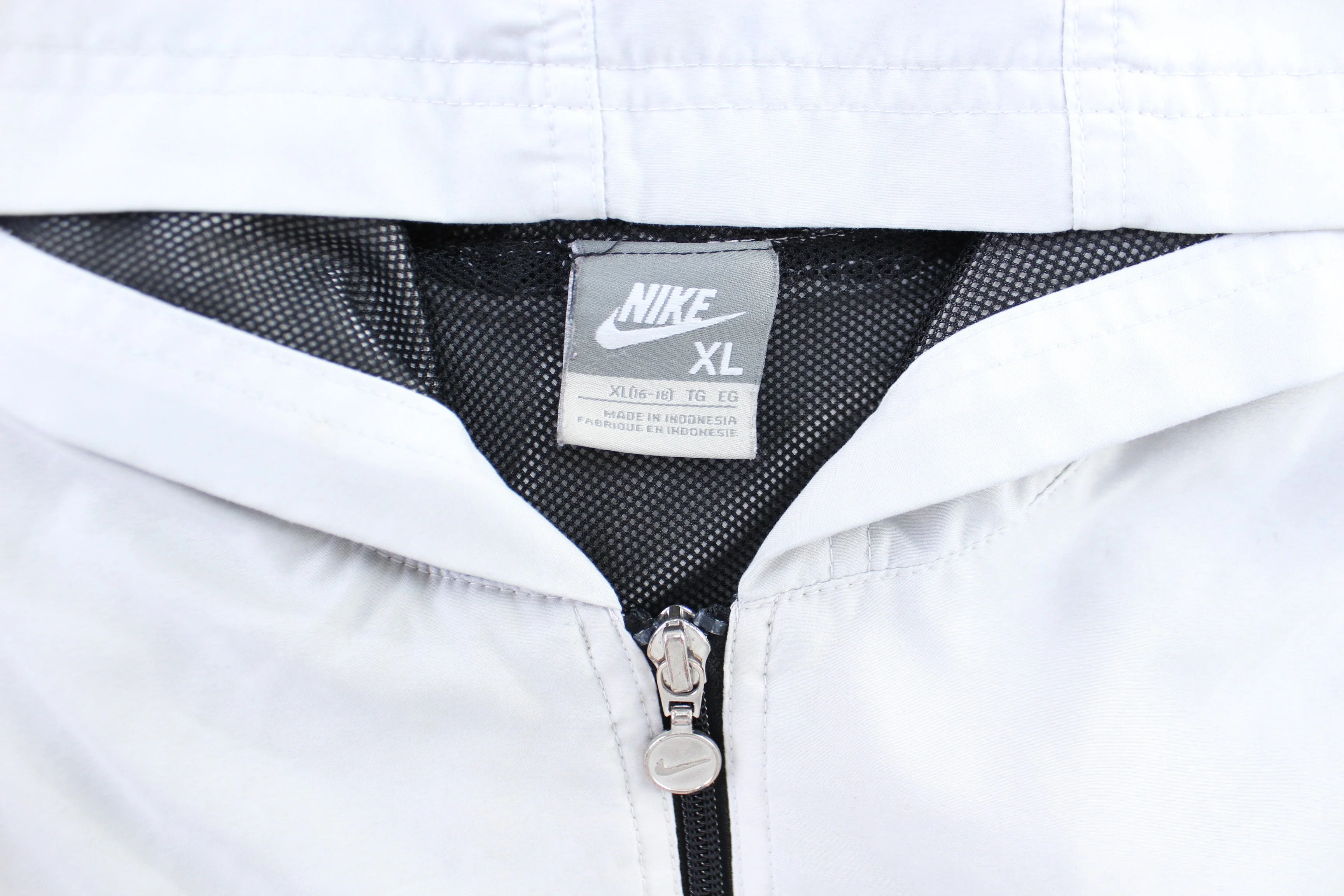Women's Nike Embroidered Logo Black & Light Grey Zip Up Jacket - Image 4