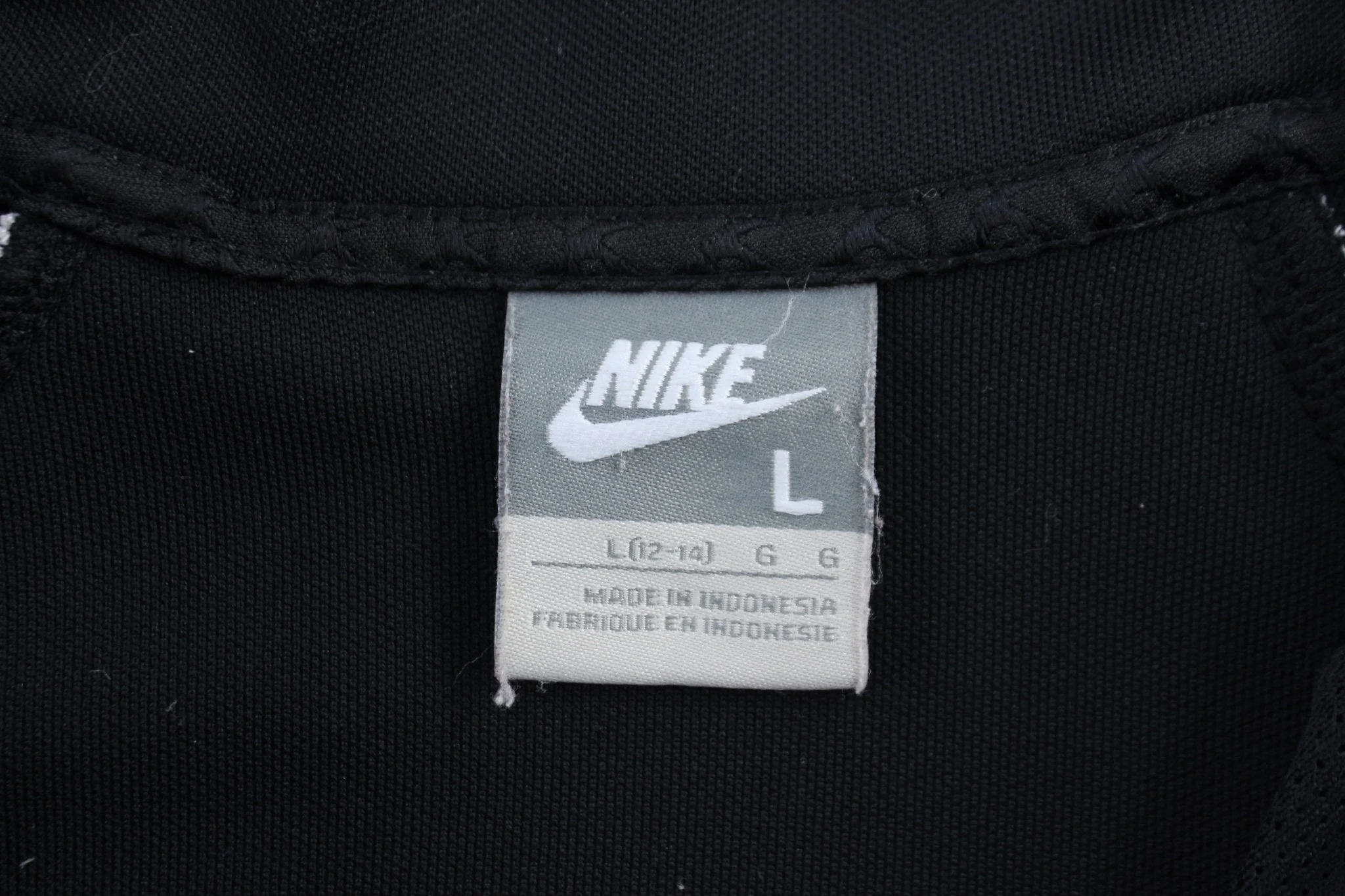Women's Nike Embroidered Logo Full Zip Sweater - Image 3