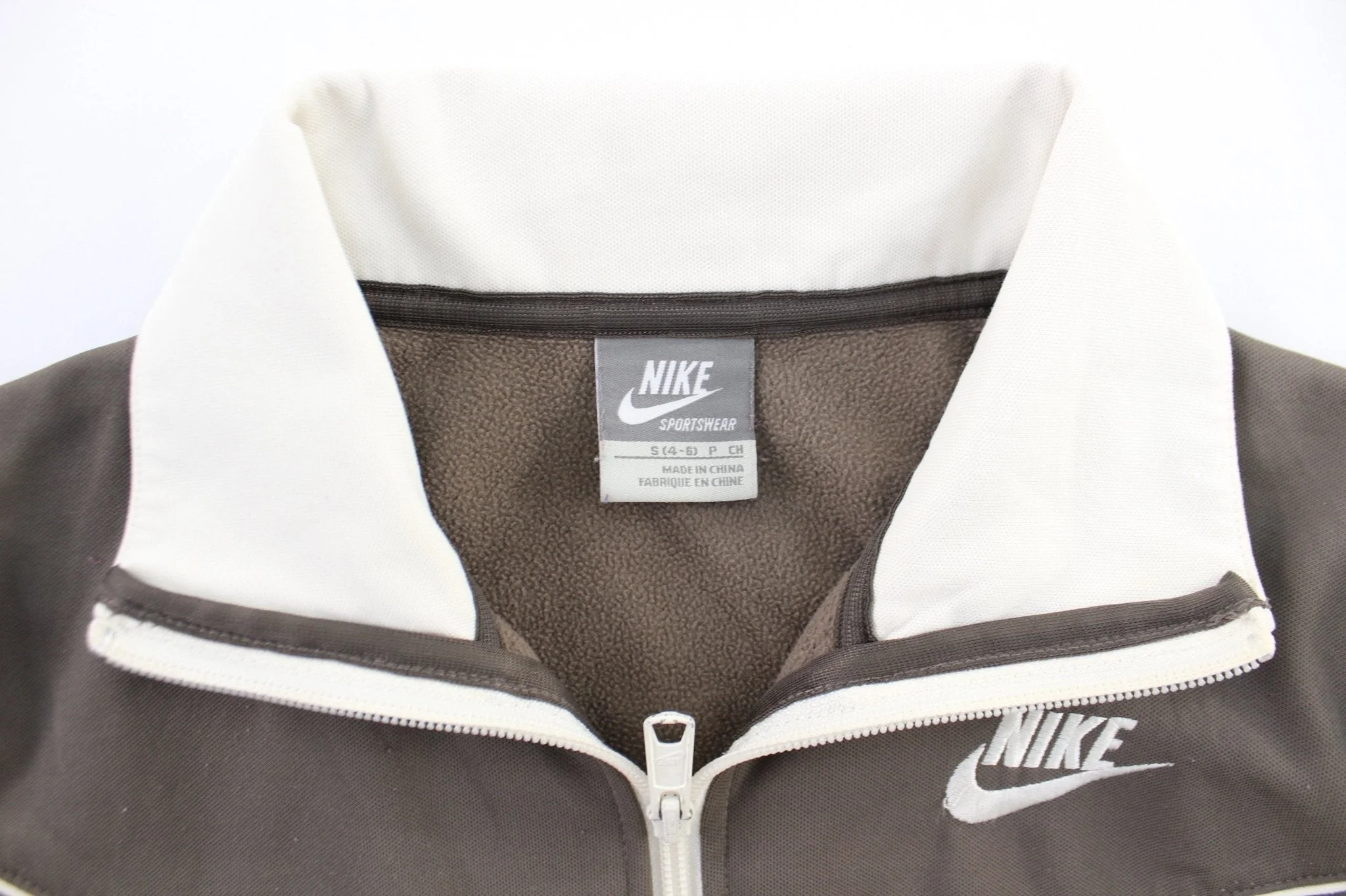 Women's Nike Embroidered Logo White & Brown Zip Up Jacket - Image 3