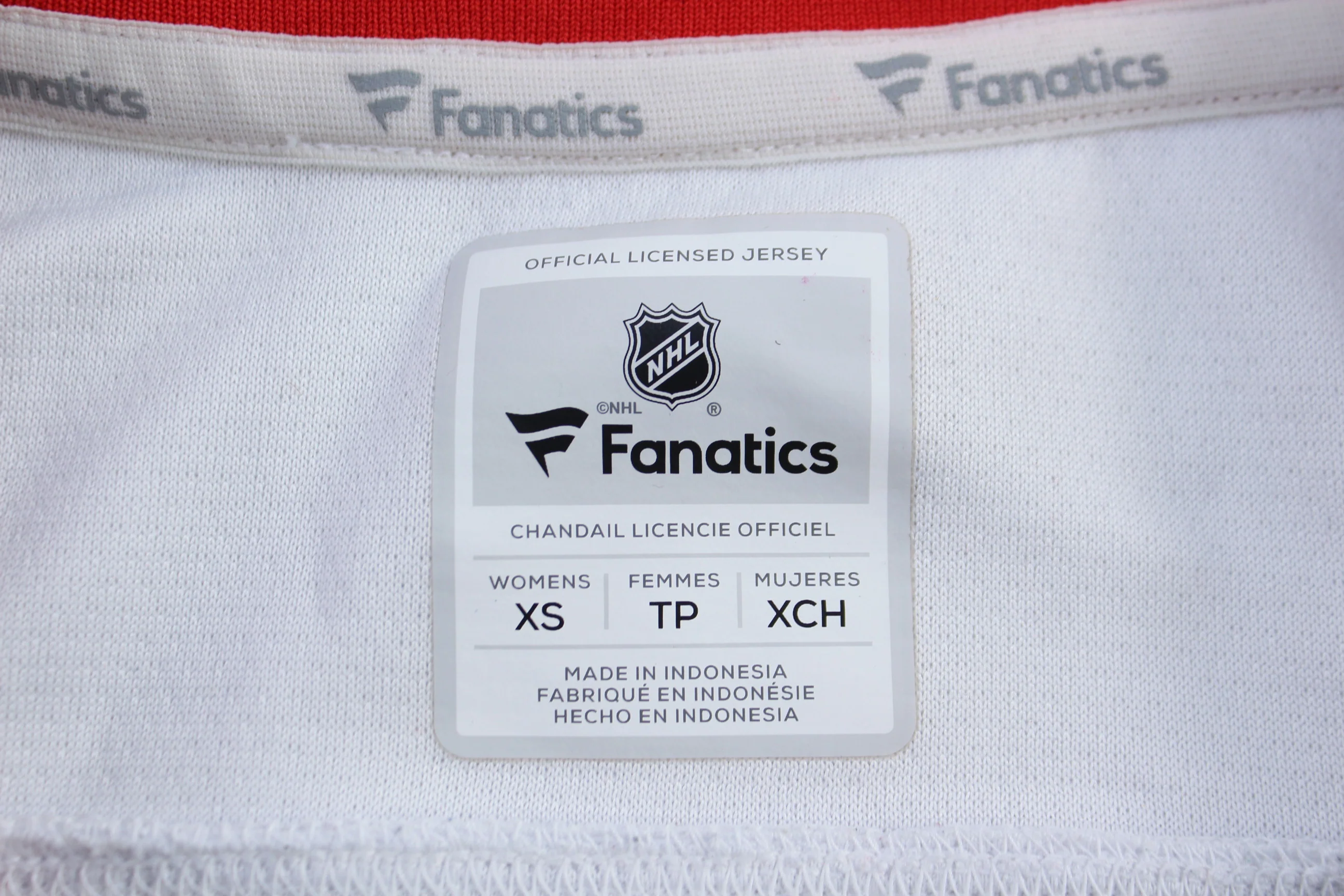 Women's Patrick Kane Chicago Blackhawks Hockey Jersey - Image 3
