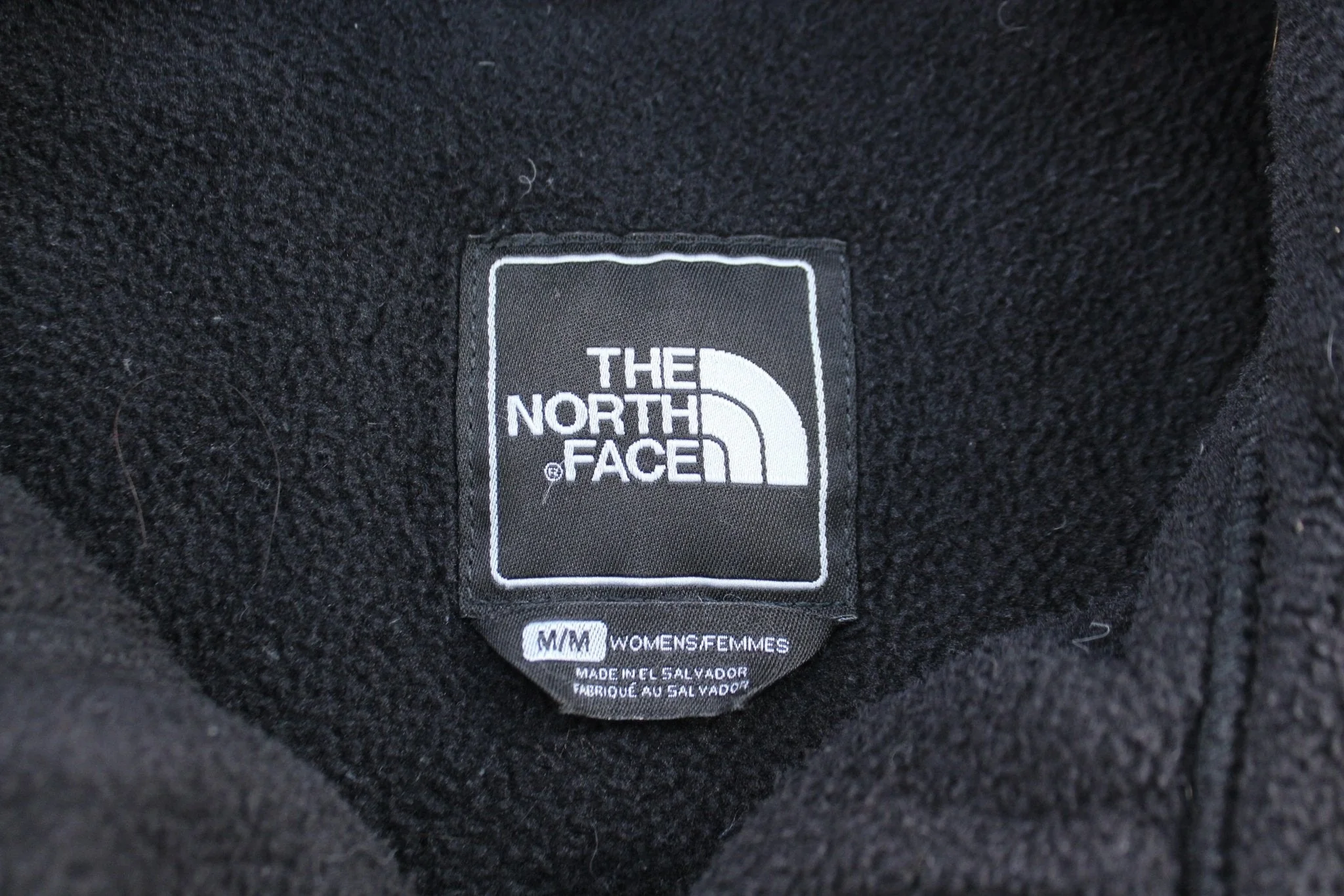 Women's The North Face Embroidered Logo Black Denali Fleece Jacket - Image 3