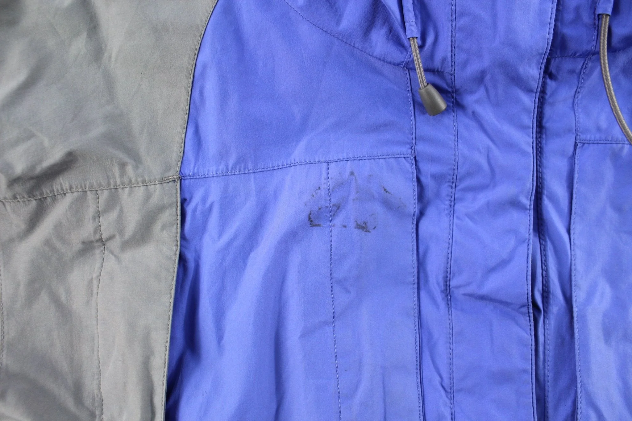 Women's The North Face Embroidered Logo Blue & Grey Zip Up Jacket - Image 4
