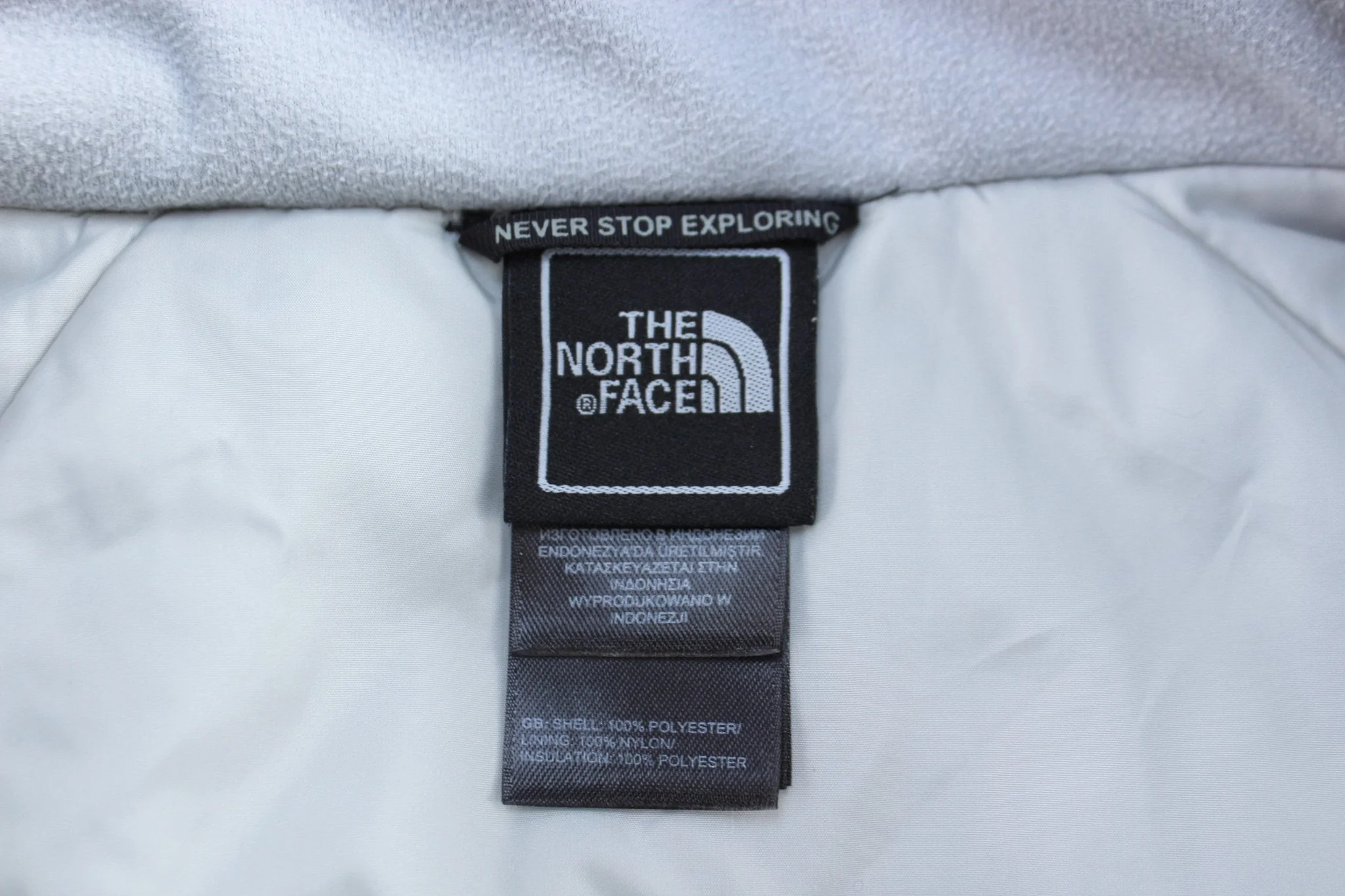 Women's The North Face Embroidered Logo Full Zip Jacket - Image 3