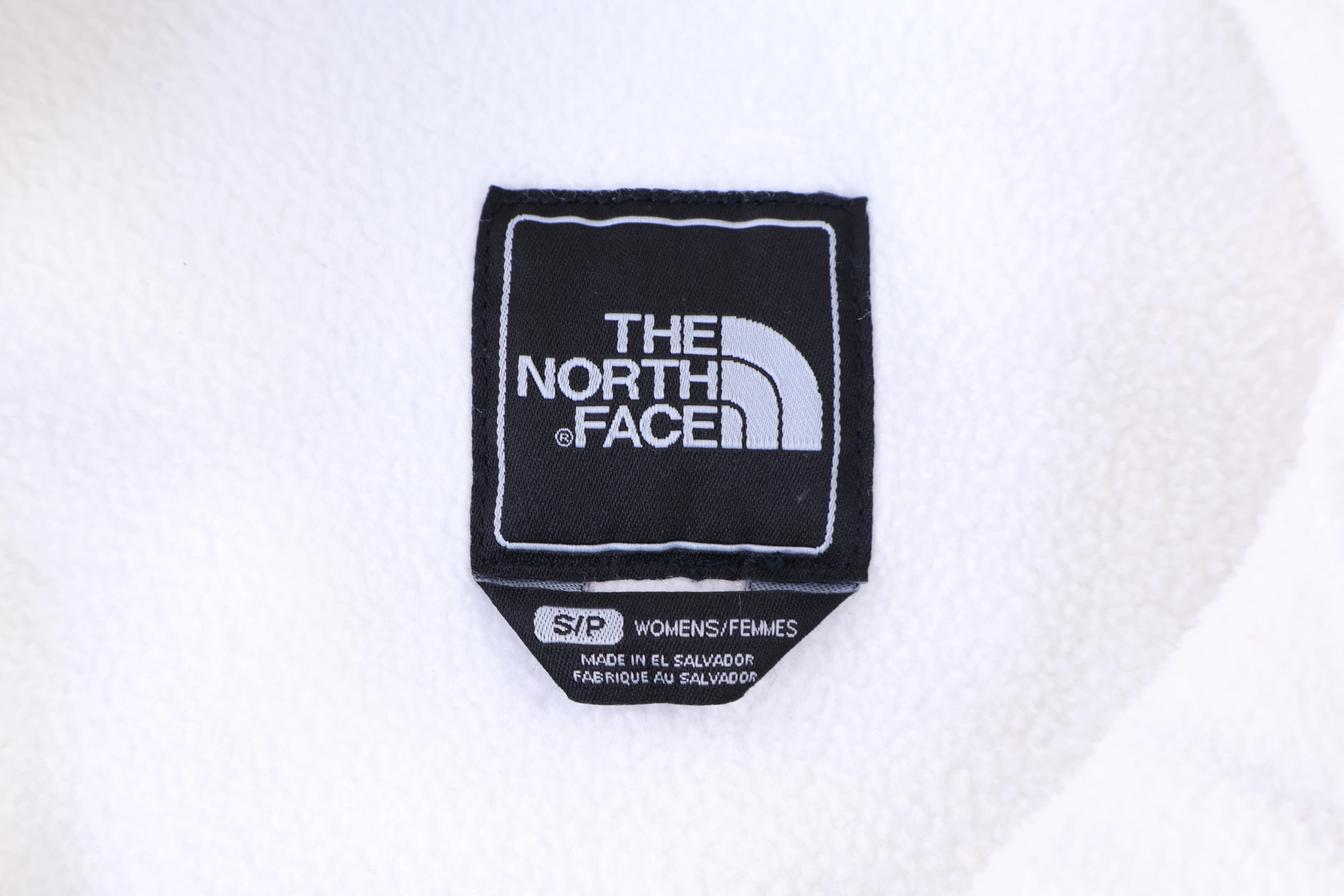 Women's The North Face Embroidered Logo Grey & White Jacket - Image 3