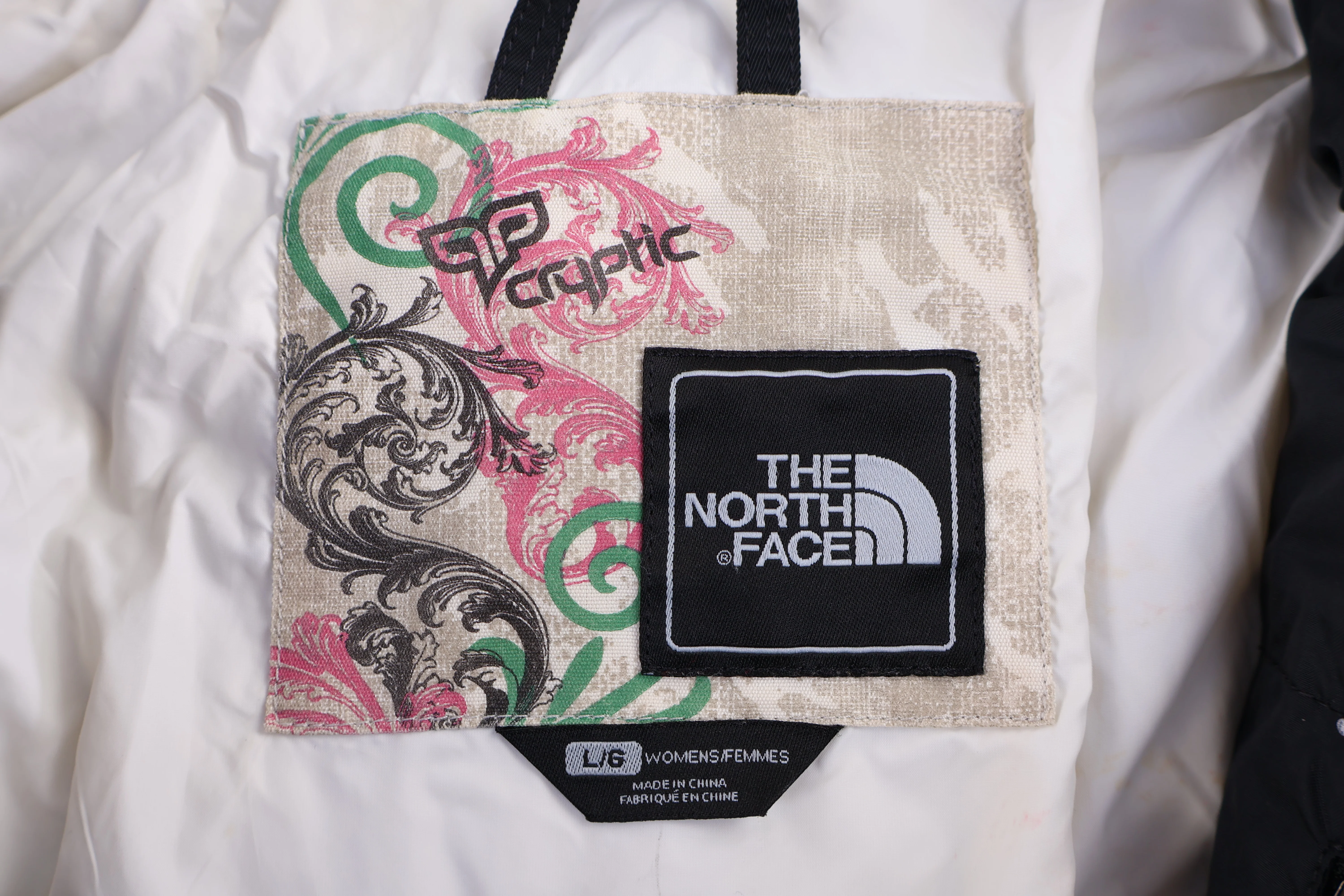 Women's The North Face Embroidered Logo Jacket - Image 3