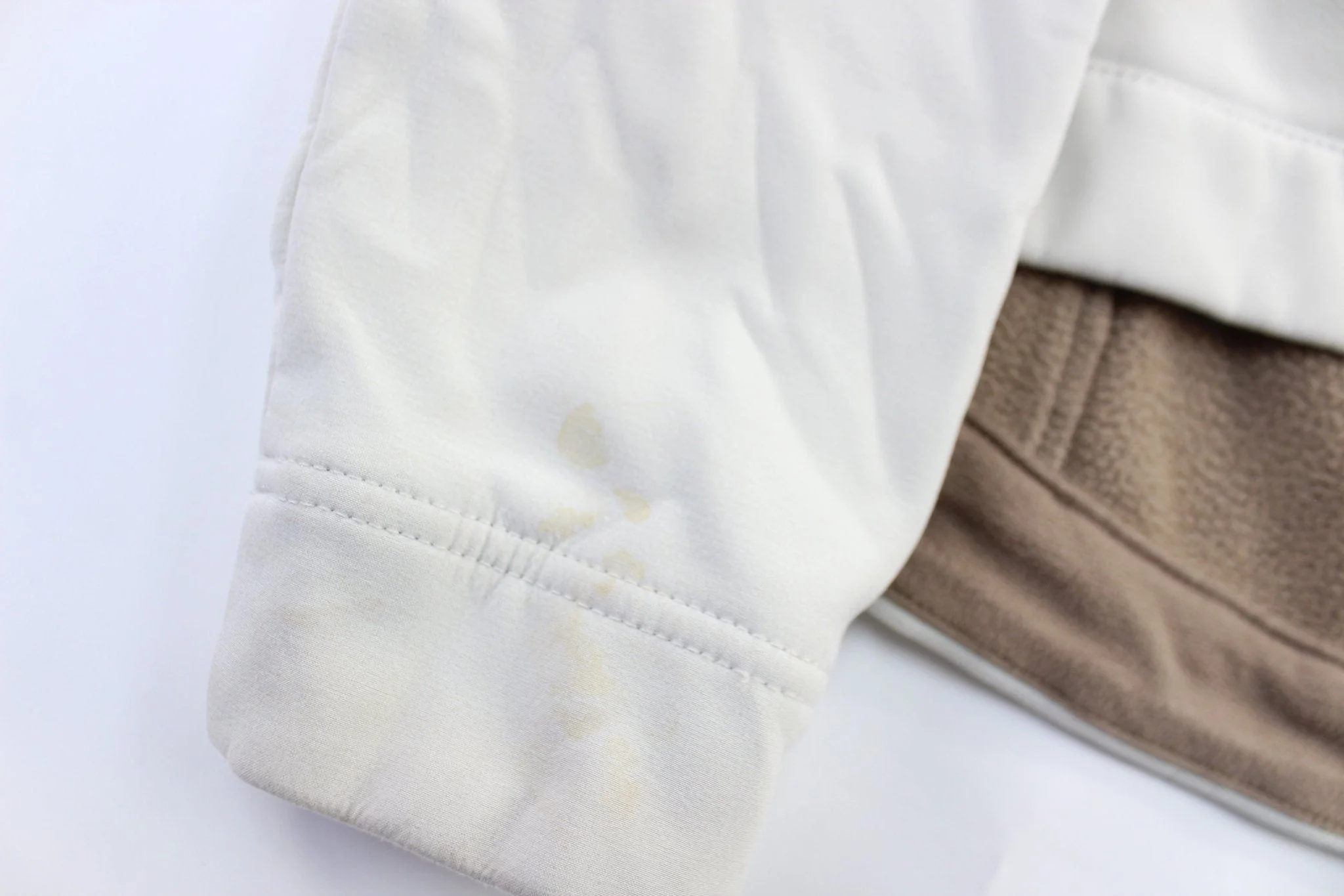 Women's The North Face Embroidered Logo Off White Zip Up Jacket - Image 4