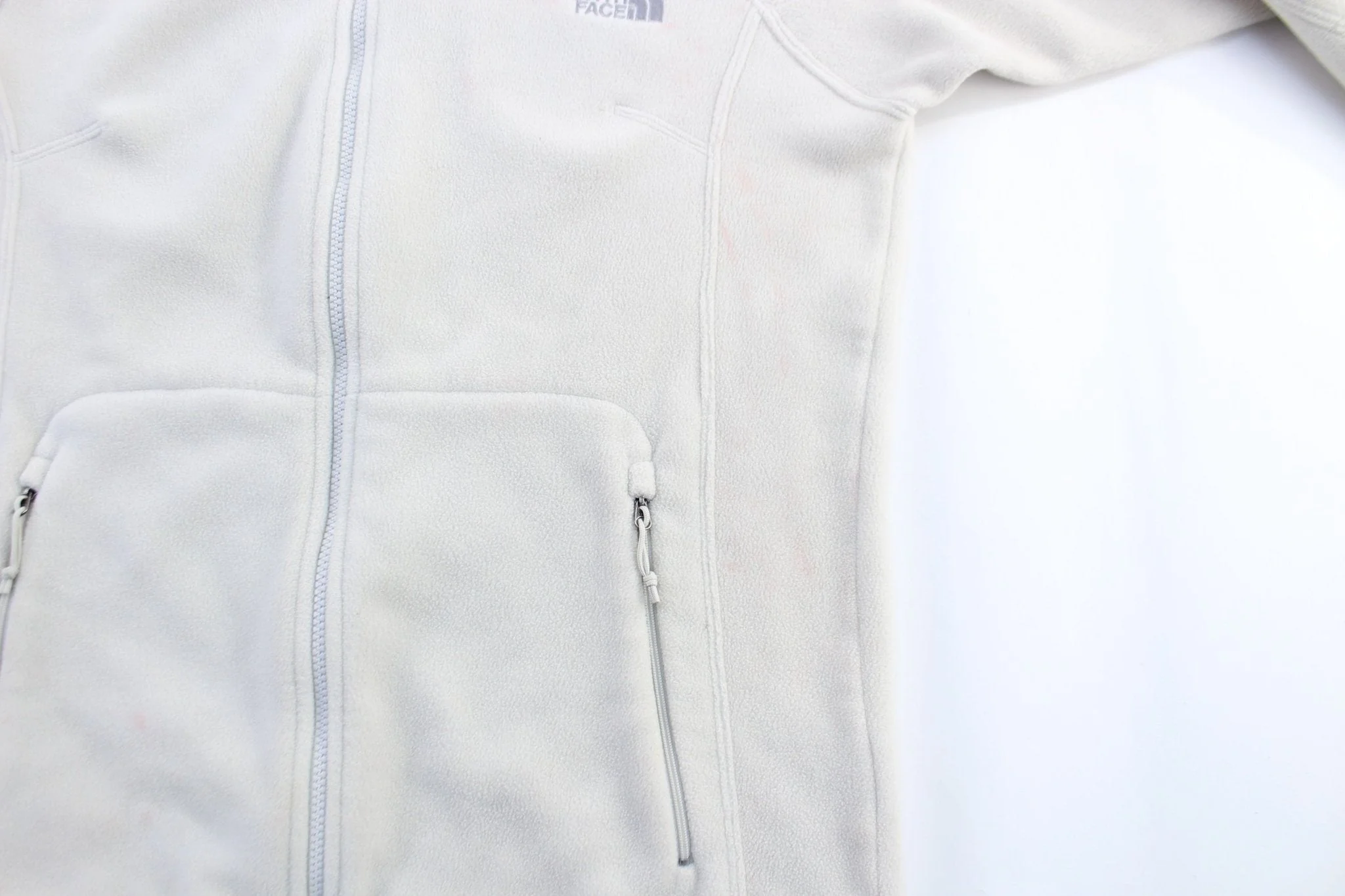 Women's The North Face Embroidered Logo White Fleece Zip Up Jacket - Image 4