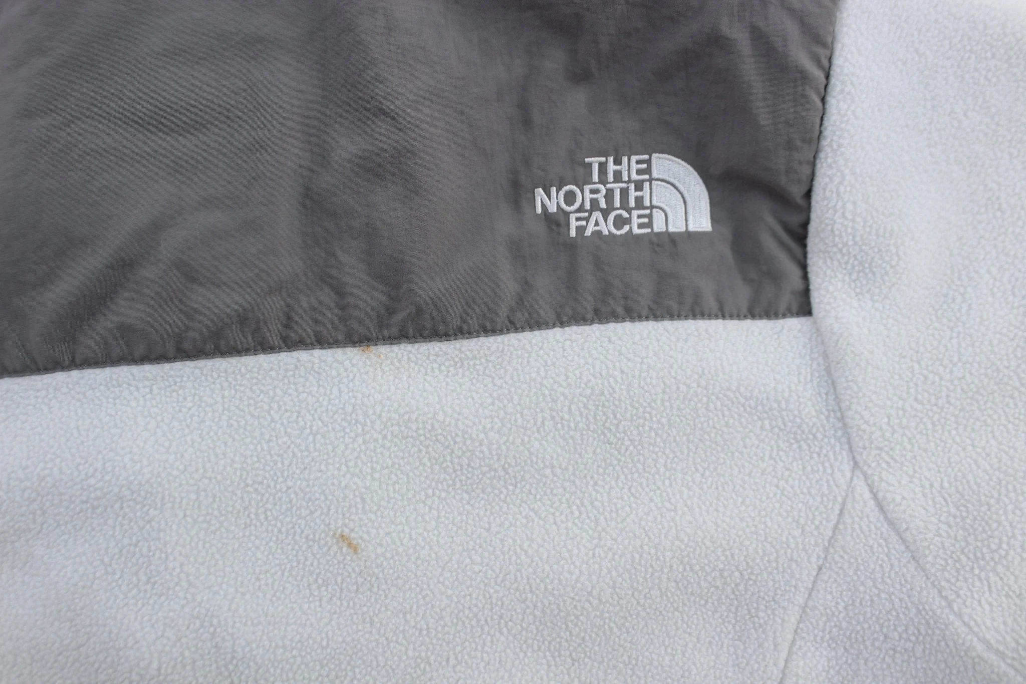 Women's The North Face Grey & White Denali Jacket - Image 4