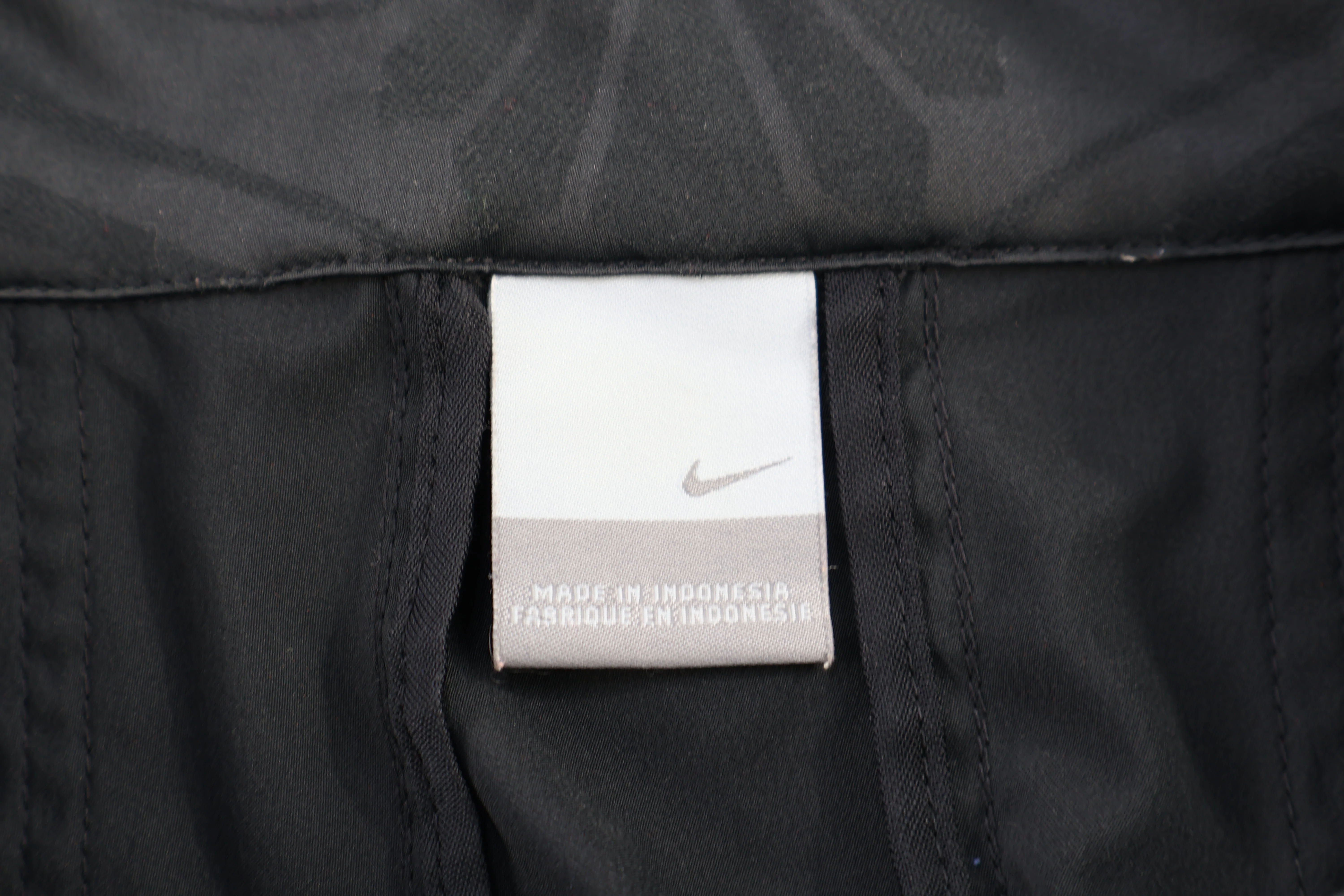 Women's Vintage Nike Embroidered Logo Full zip Jacket - Image 3