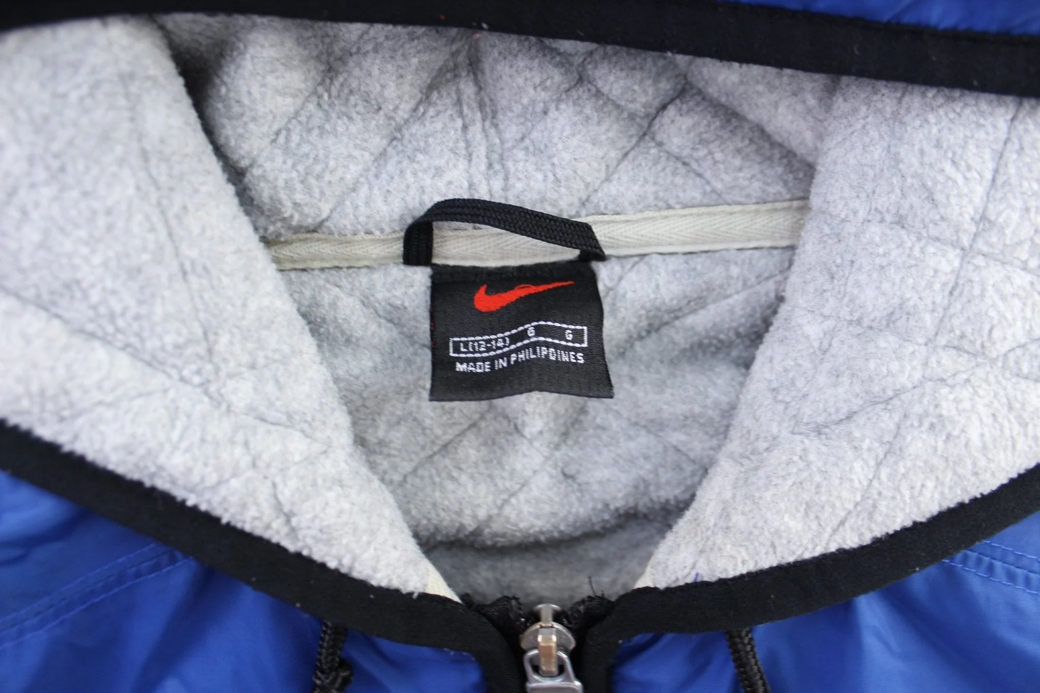 Women's Y2K Nike Embroidered Logo Blue Hooded Zip Up Jacket - Image 3