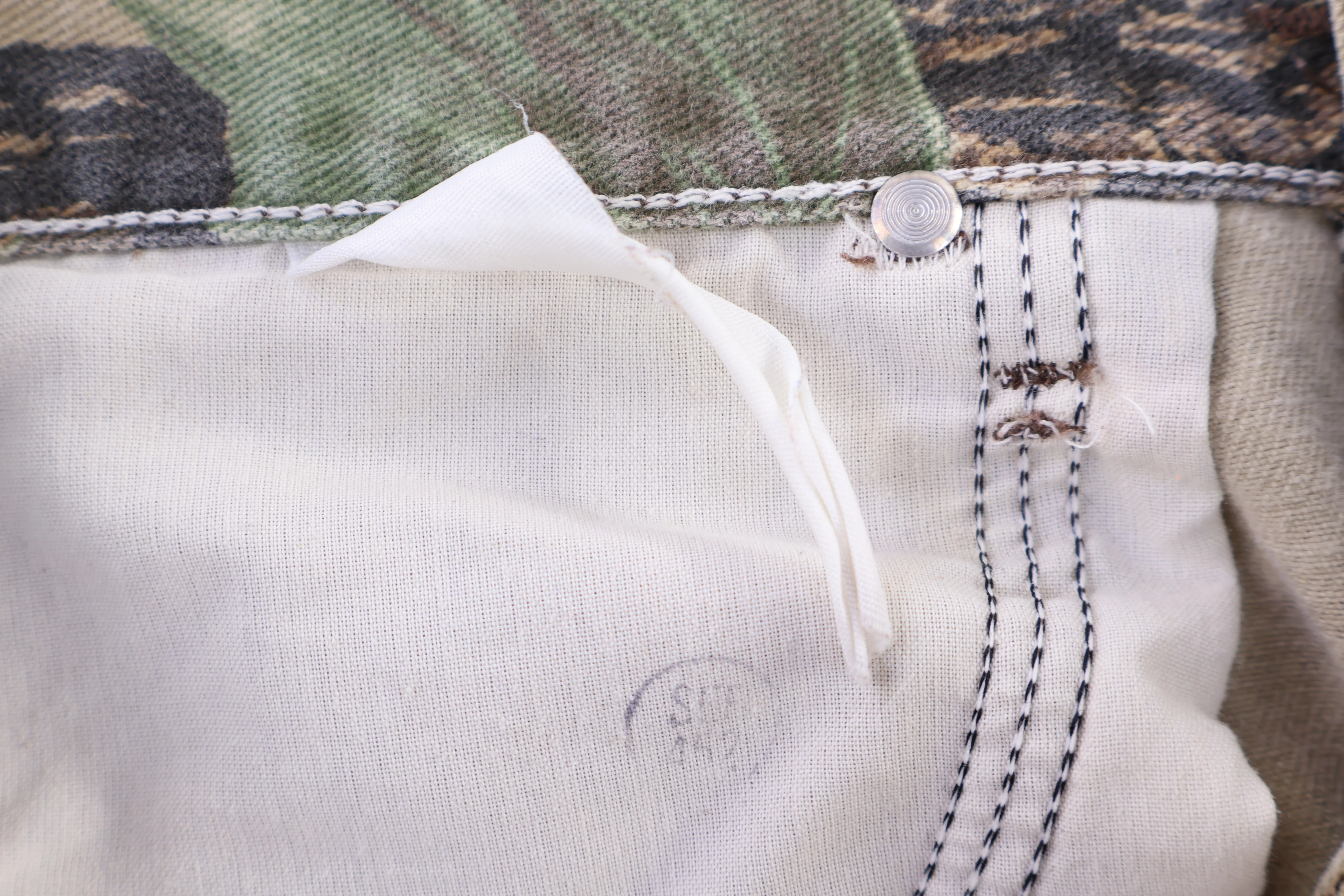 Wrangler Camo Pants - Image 3